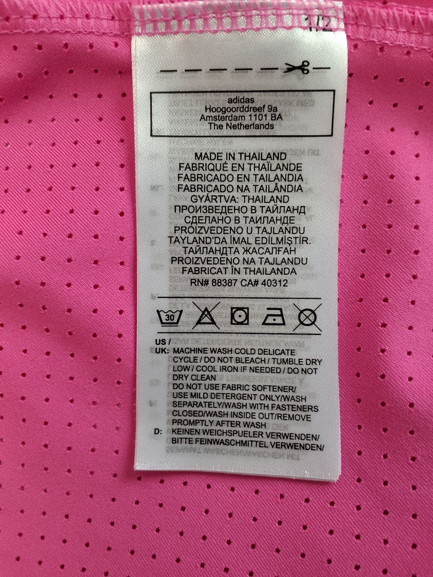 Adidas Sportsoverdel + shorts