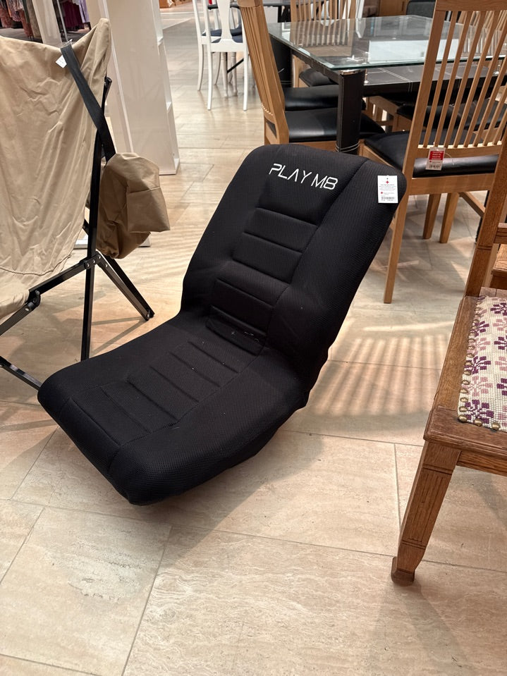 Gamingstol på dreje fod "Play m8"
