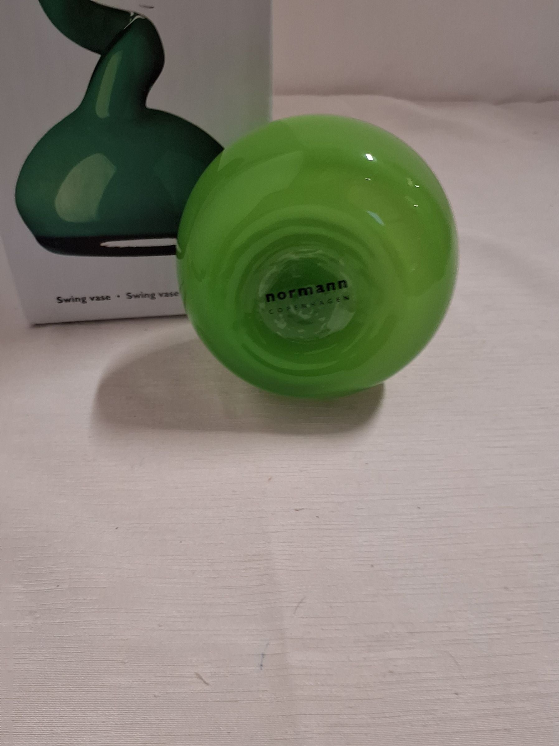 Normann Swing vase