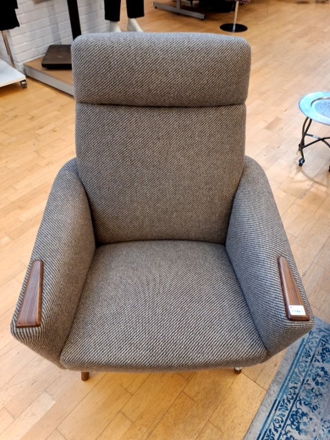 Retro lænestol i uld og med teak