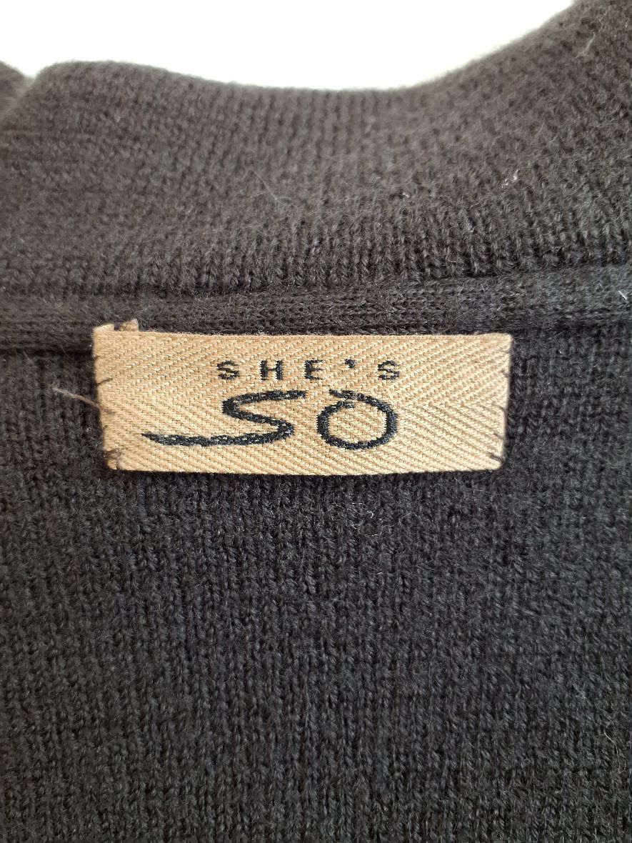 "She's so" Jakke