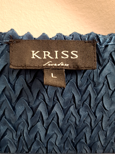 Kriss Nederdel /skjorte sæt