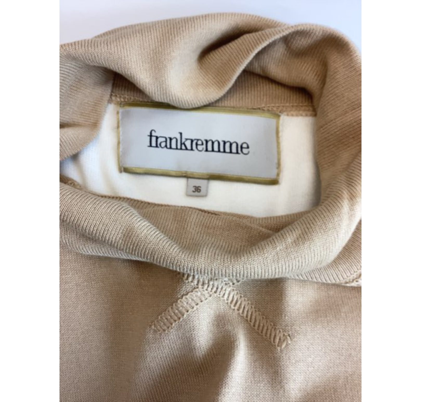 Frankremme Kjole (O555)
