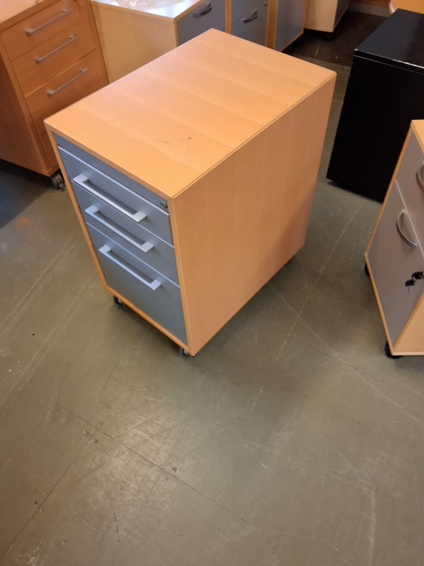 Kontor skuffe U/nøgle