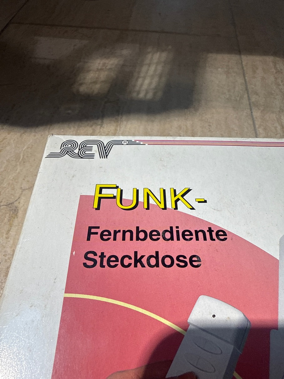 Fjernbetjent stik