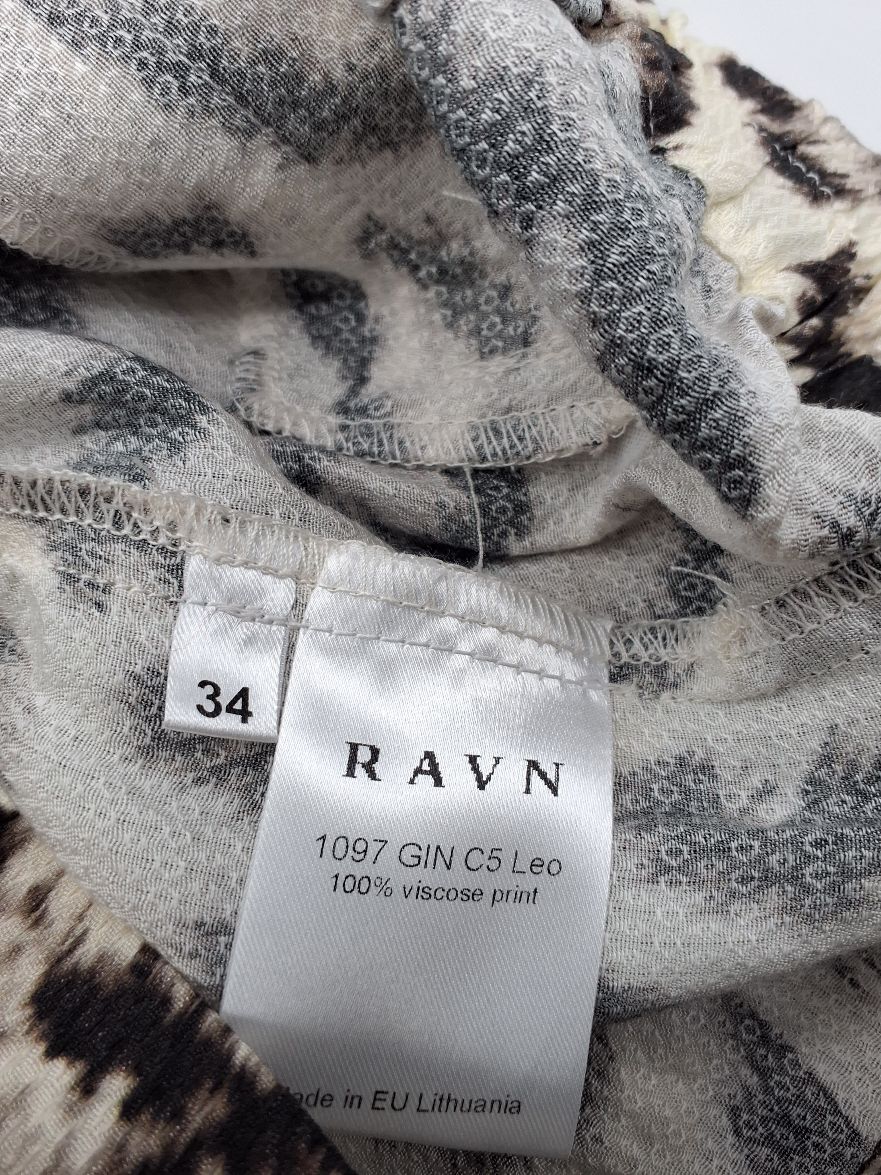 Ravn Bukser