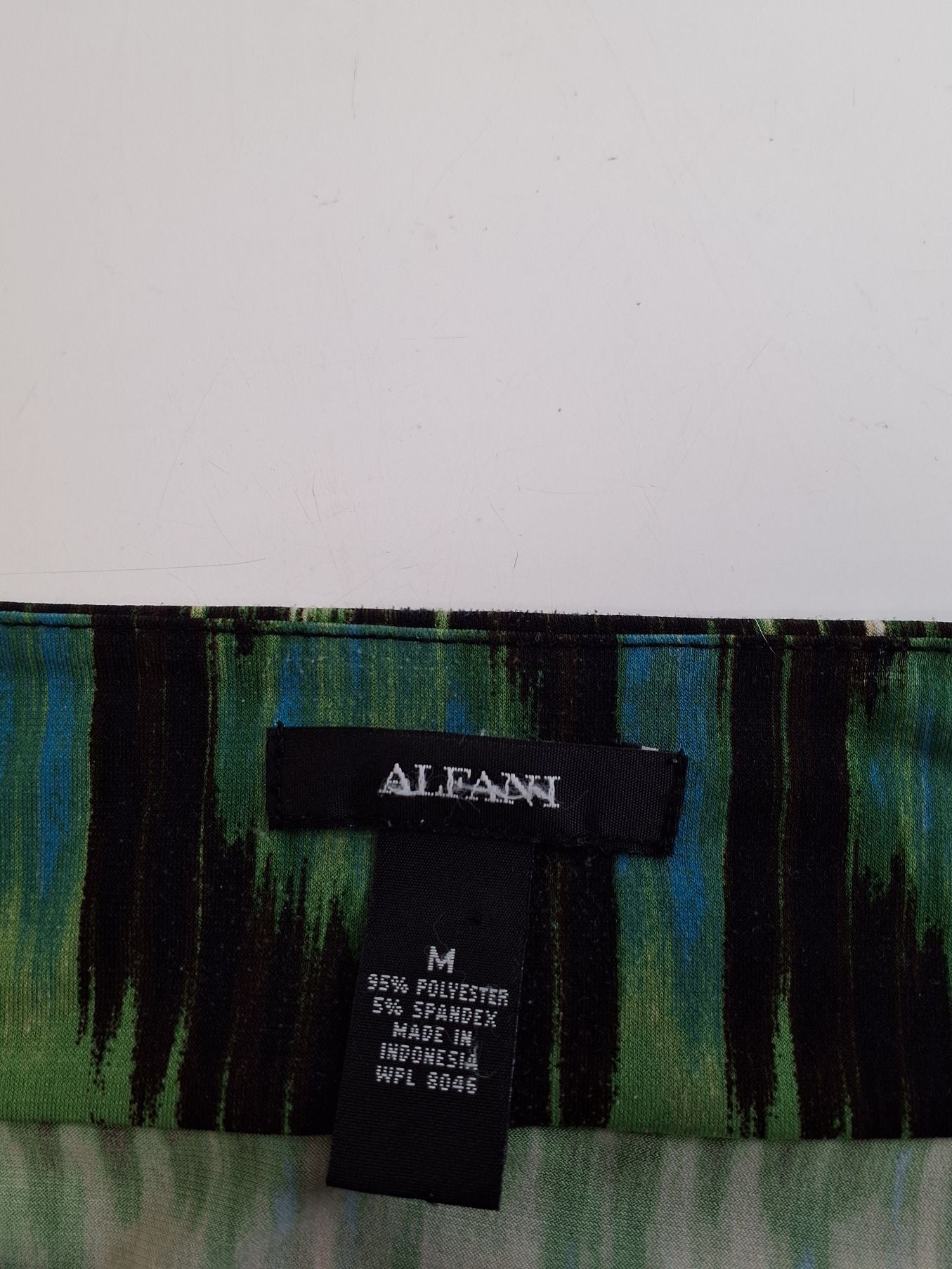 Alfani Kjole