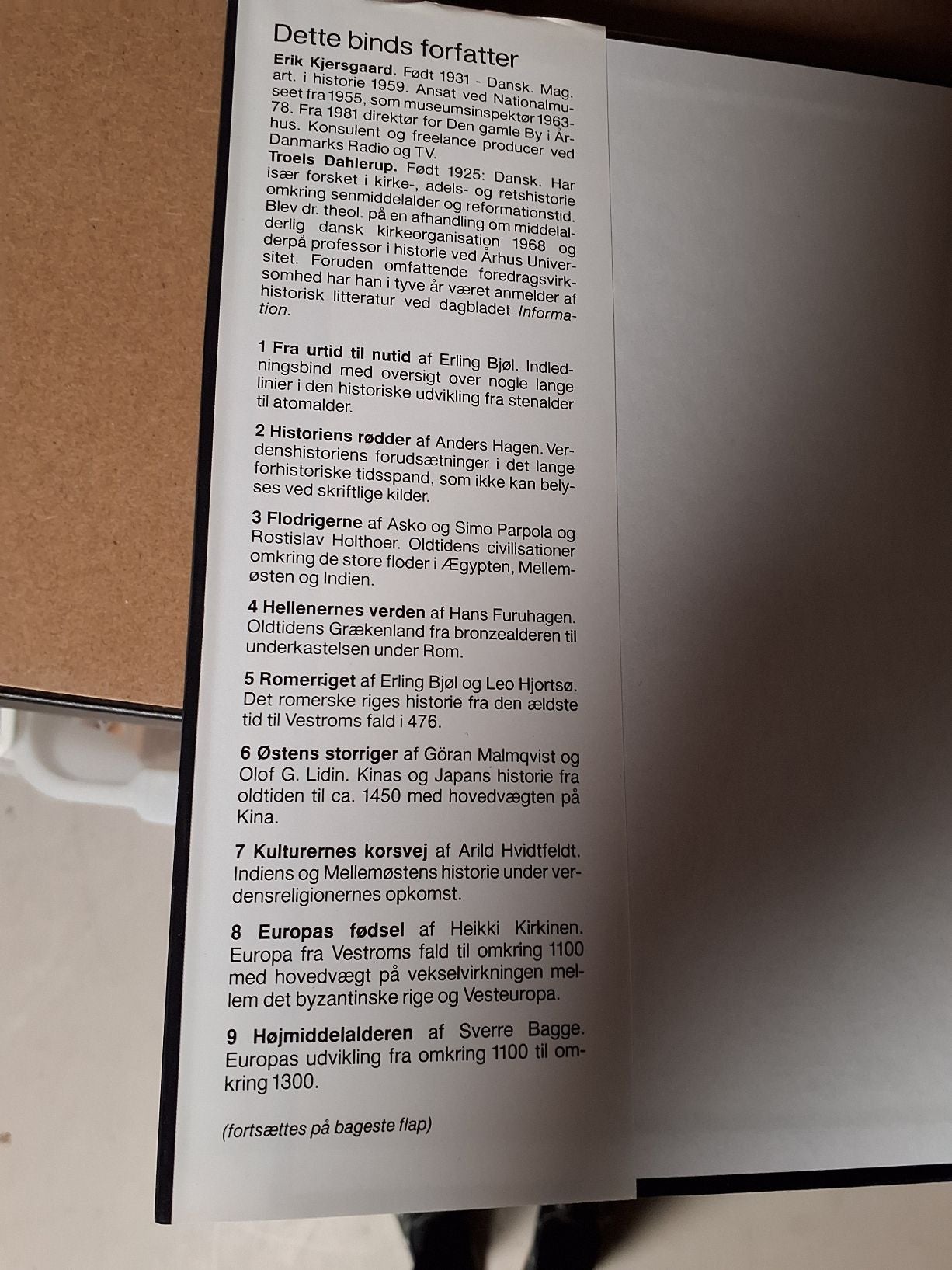 Politikens verdenshistorie 1-31