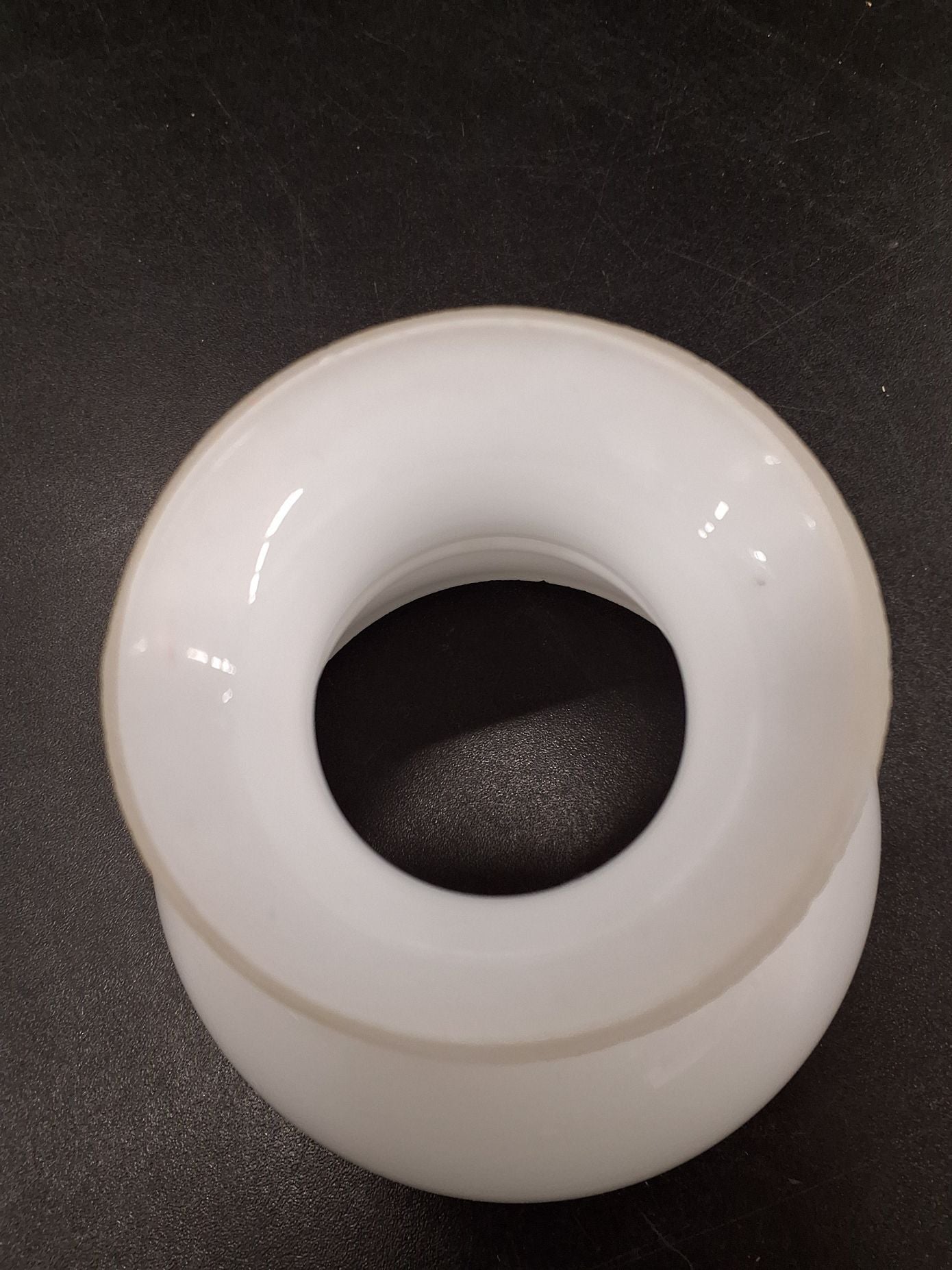 Hvid opal glasskærm til olielampe – Ø116 mm