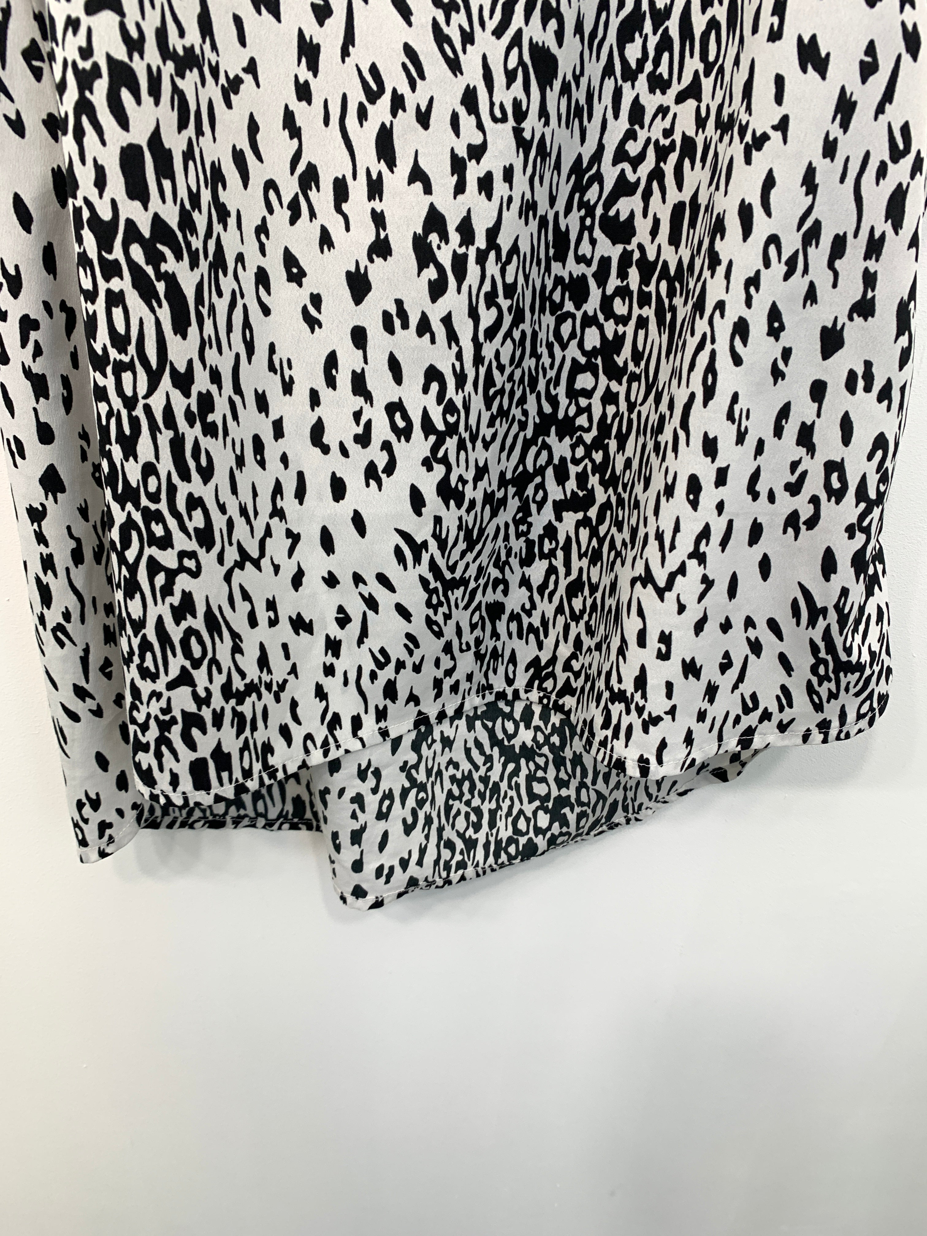 Jacqueline de Yong Top