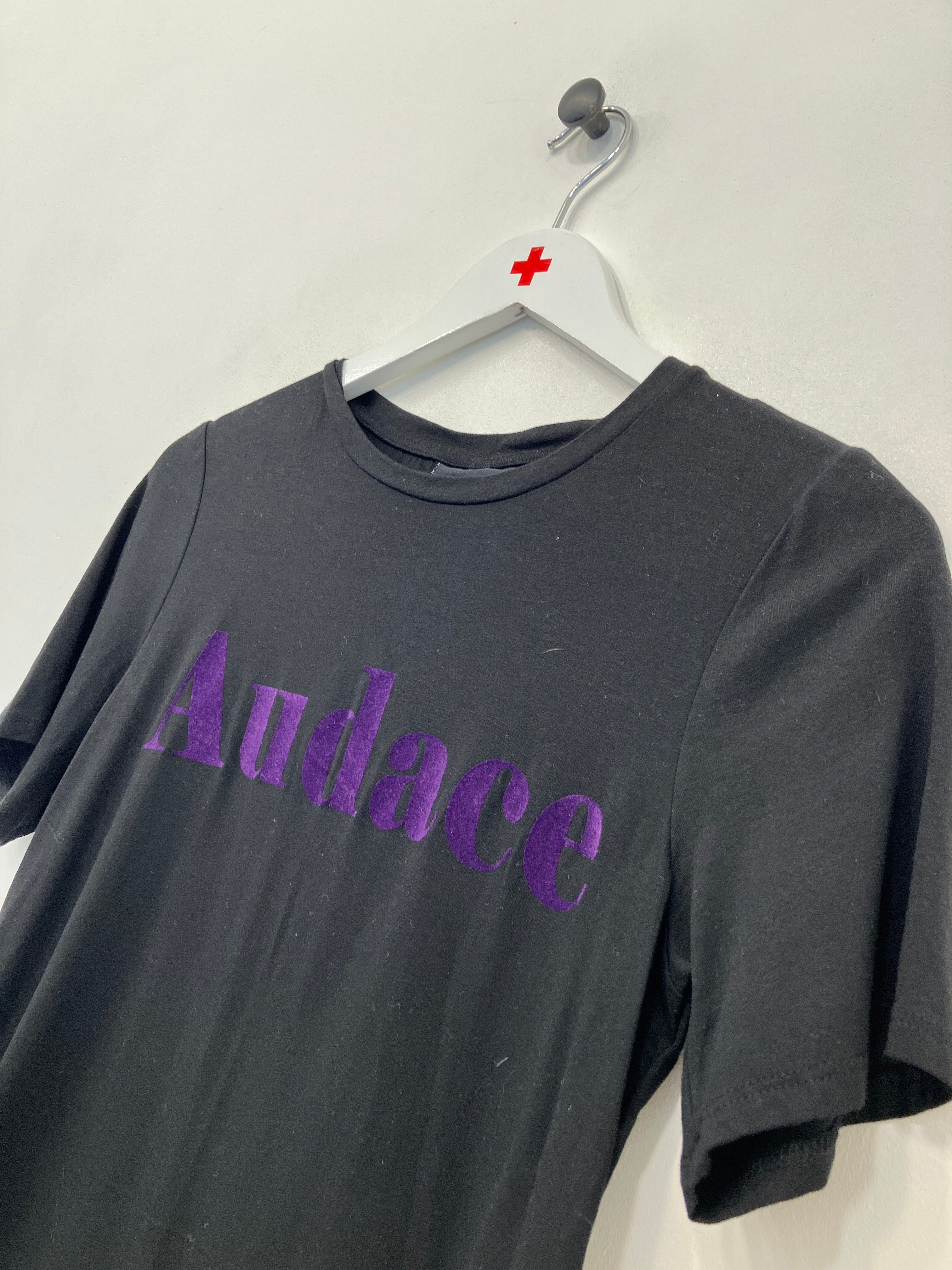 Object T-shirt