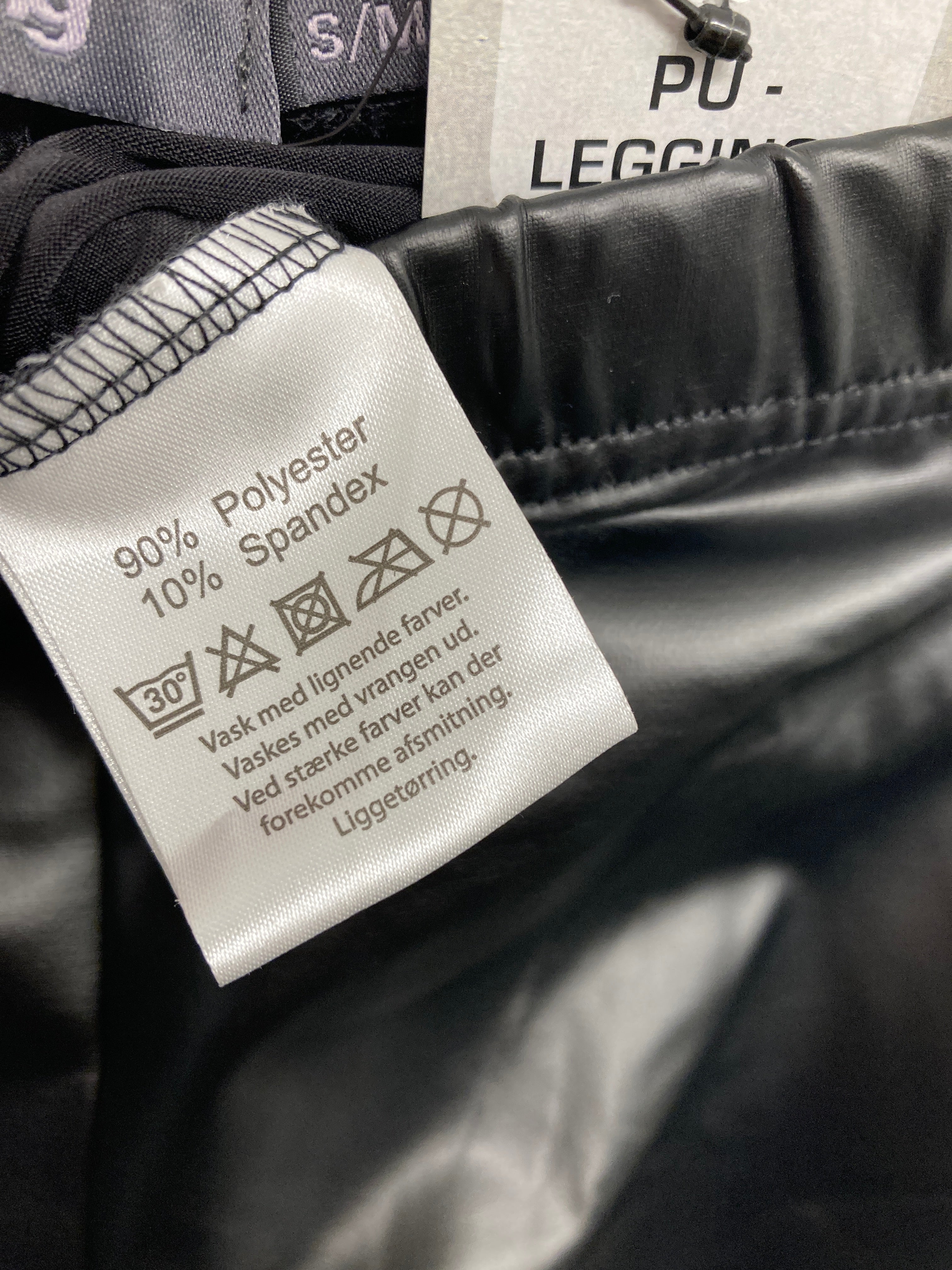 Norvig Leggings