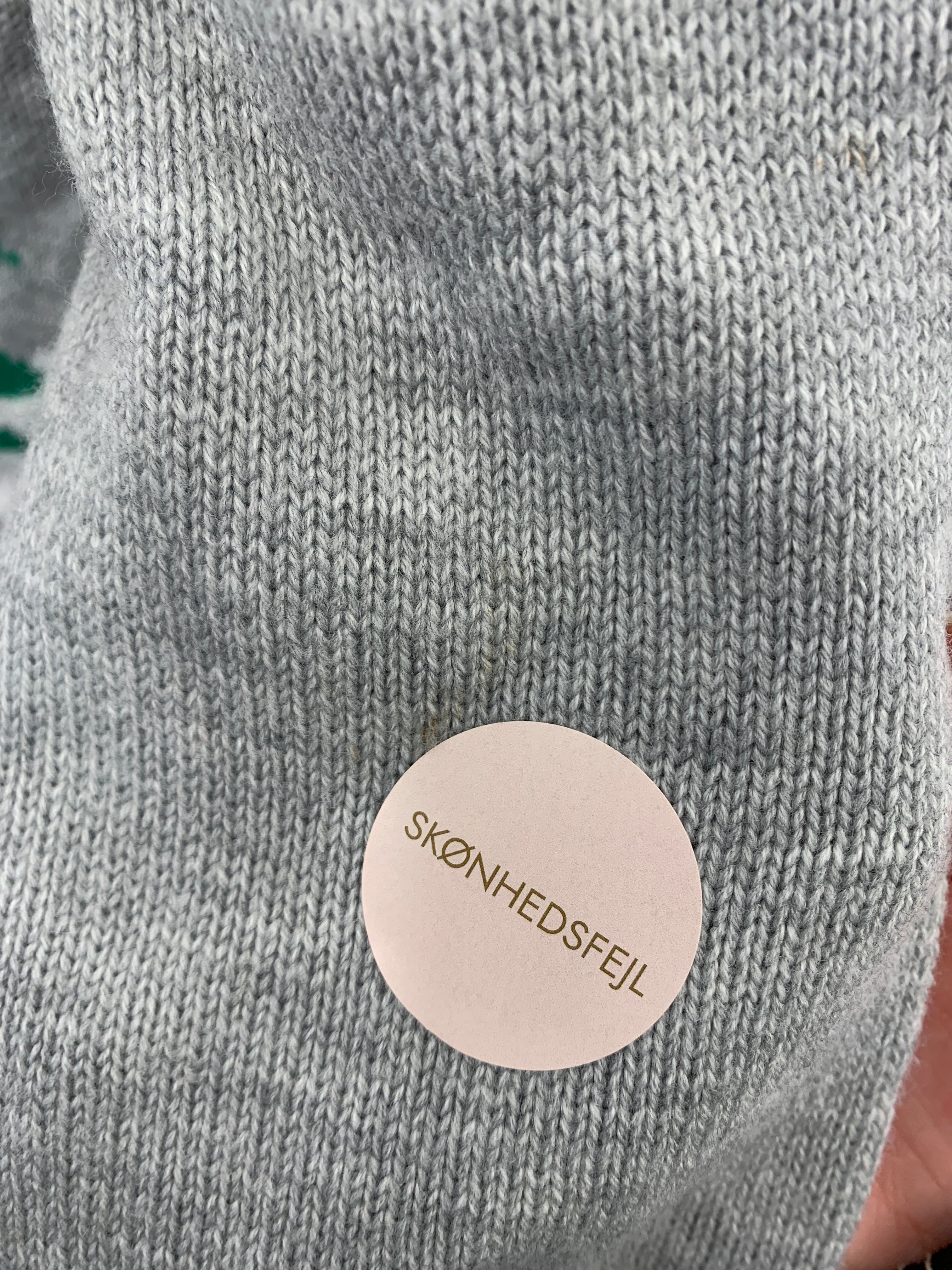 ATMOSPHERE julesweater