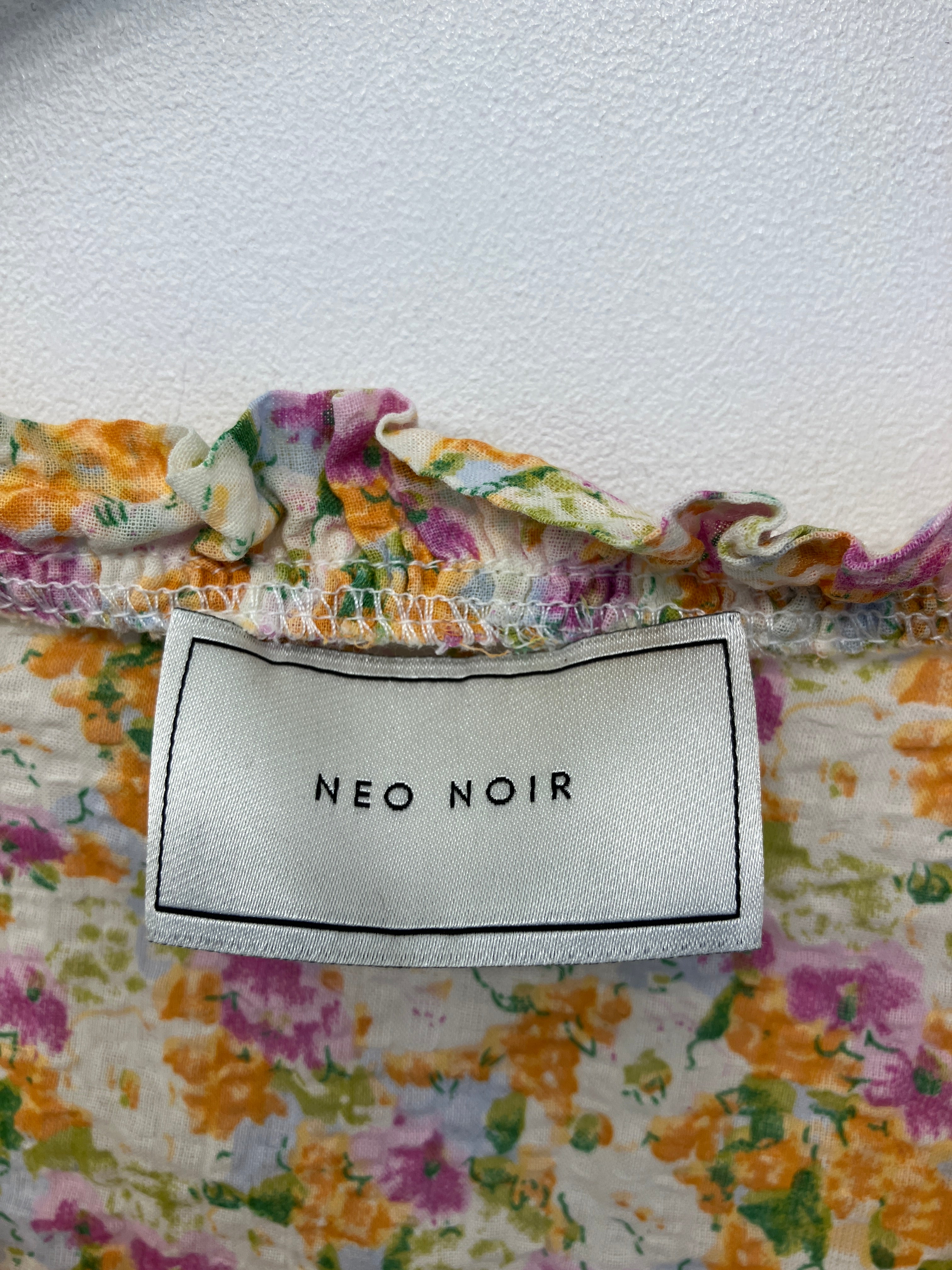Neo Noir Bluse