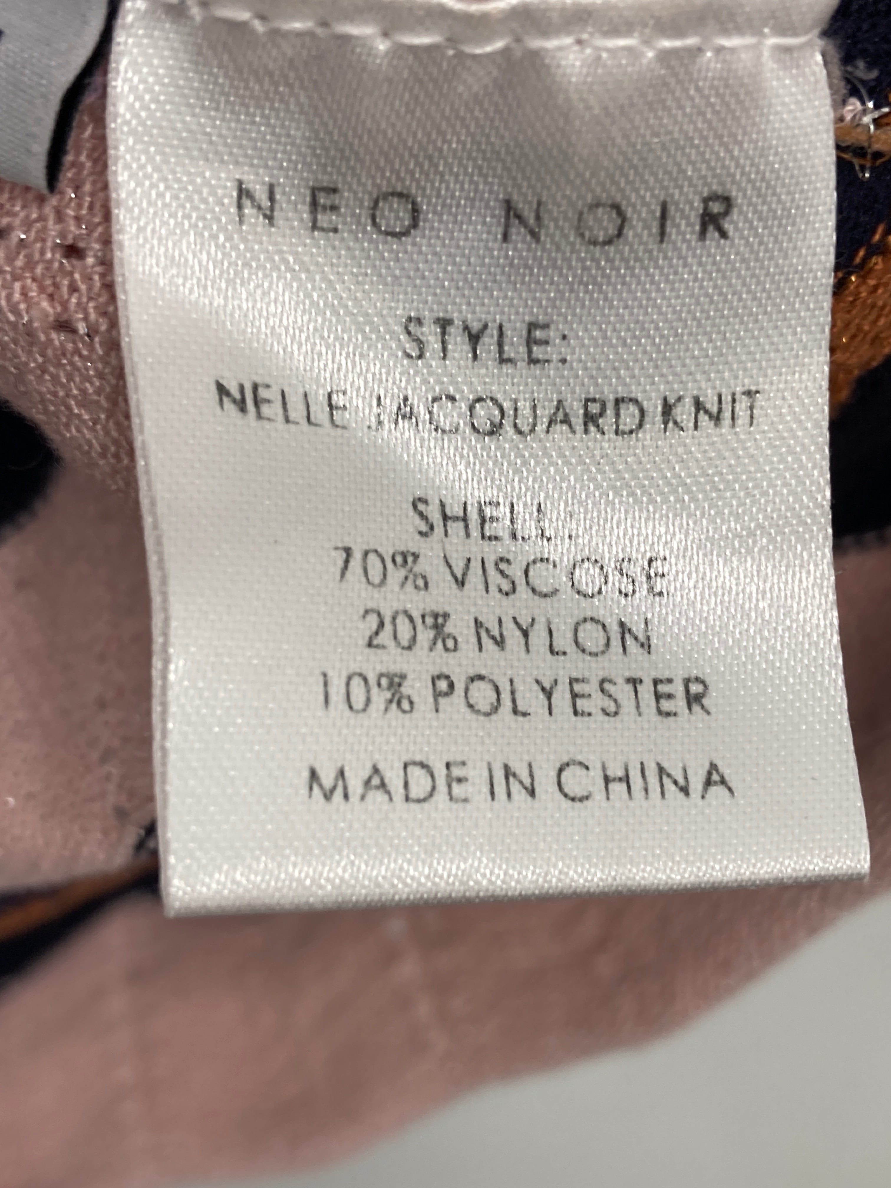 Neo Noir Bluse