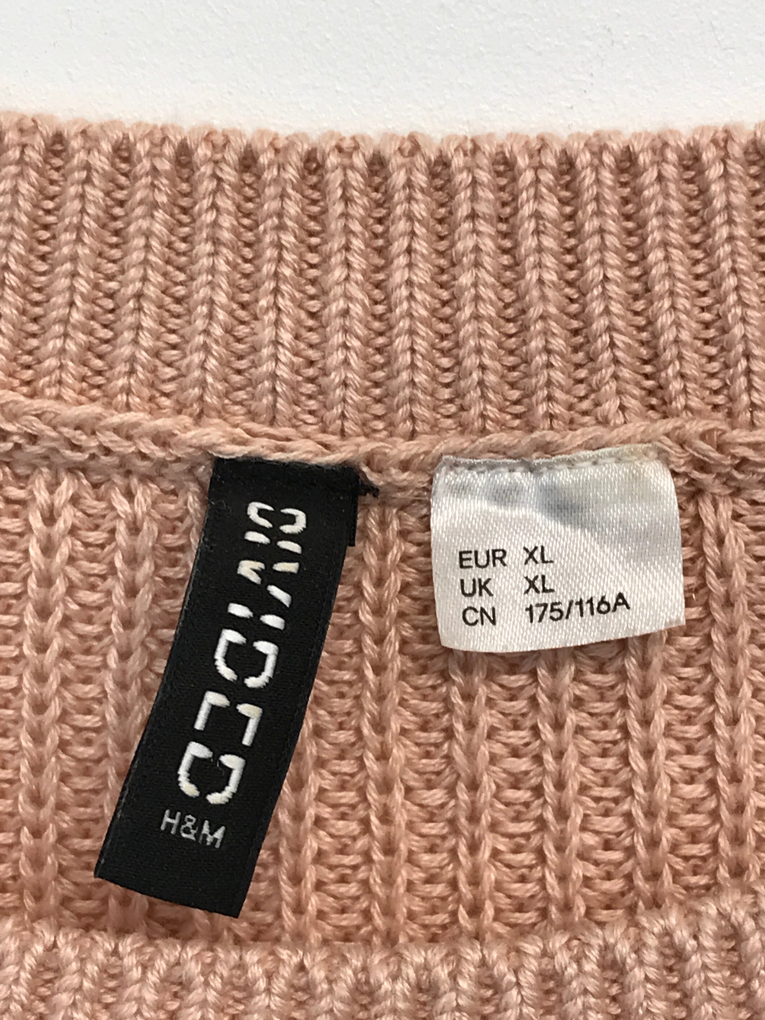 H&M Sweater