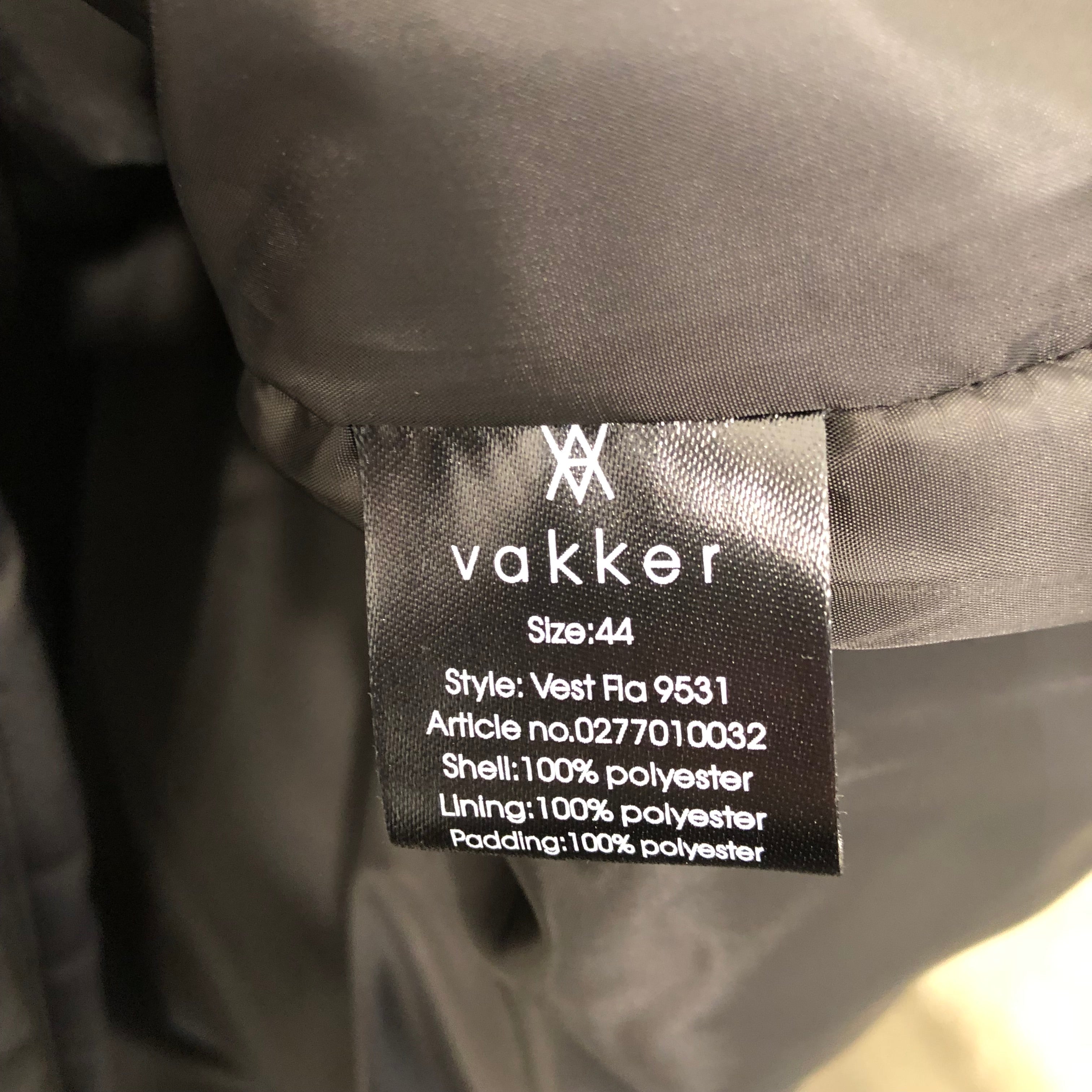 Vakker Vest
