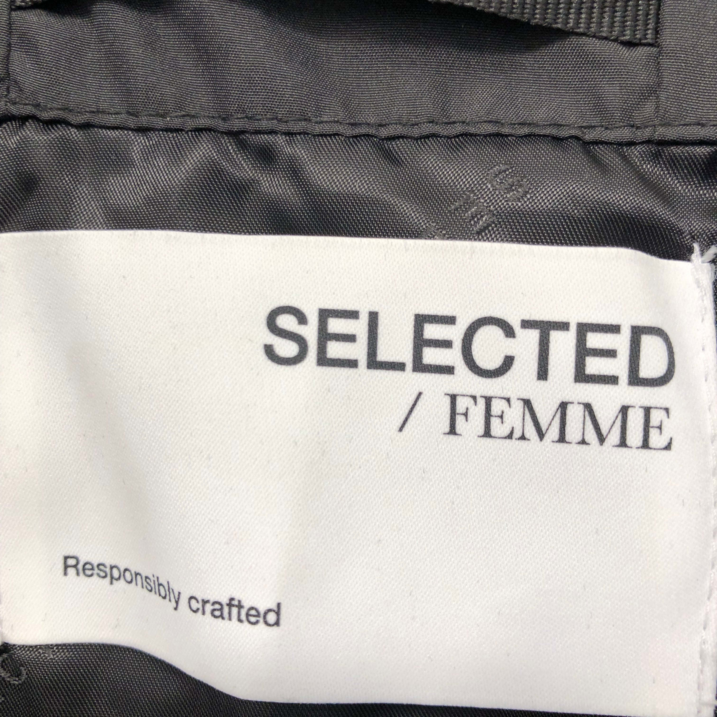 SELECTED Jakke