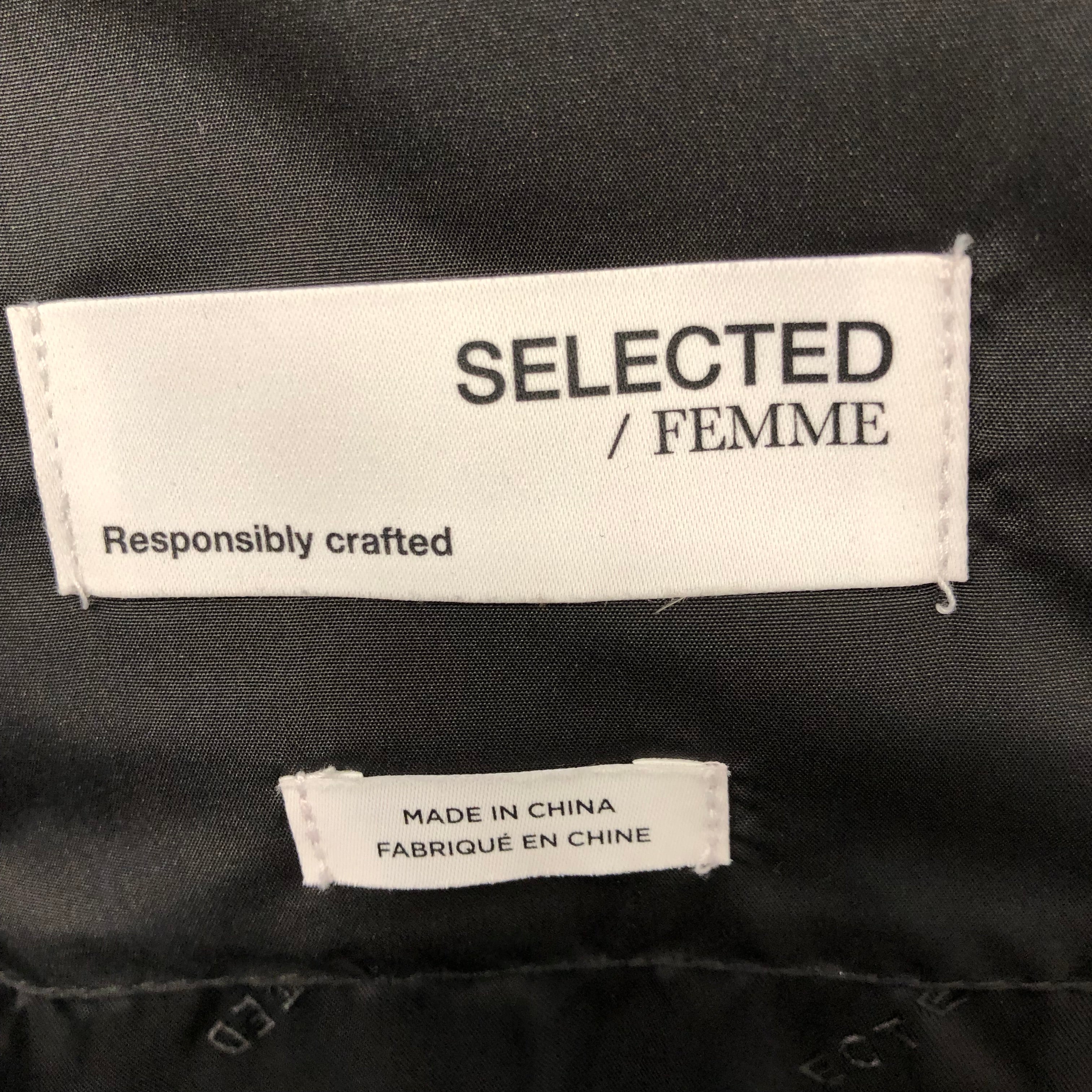 SELECTED Jakke