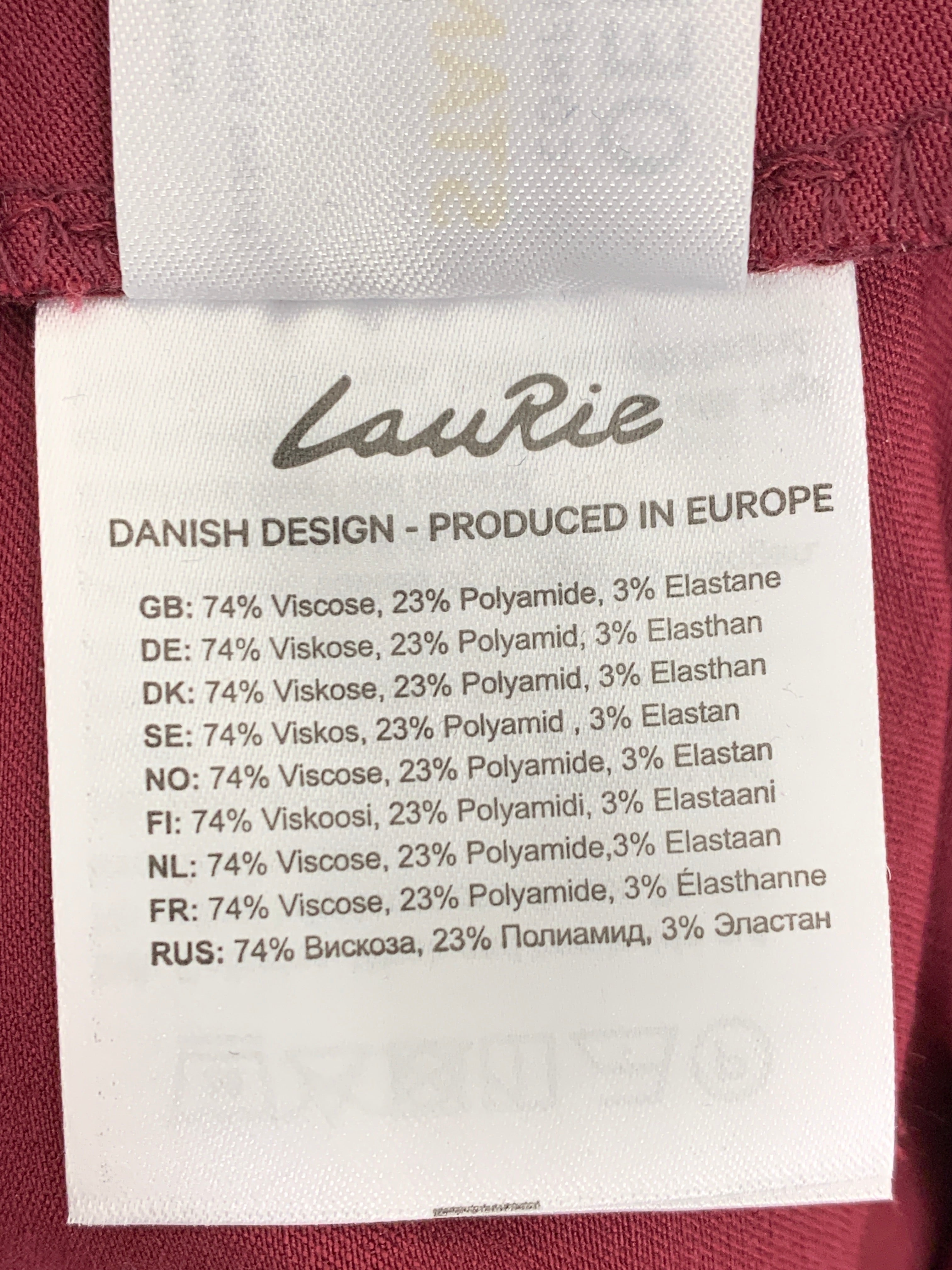 LauRie Bukser