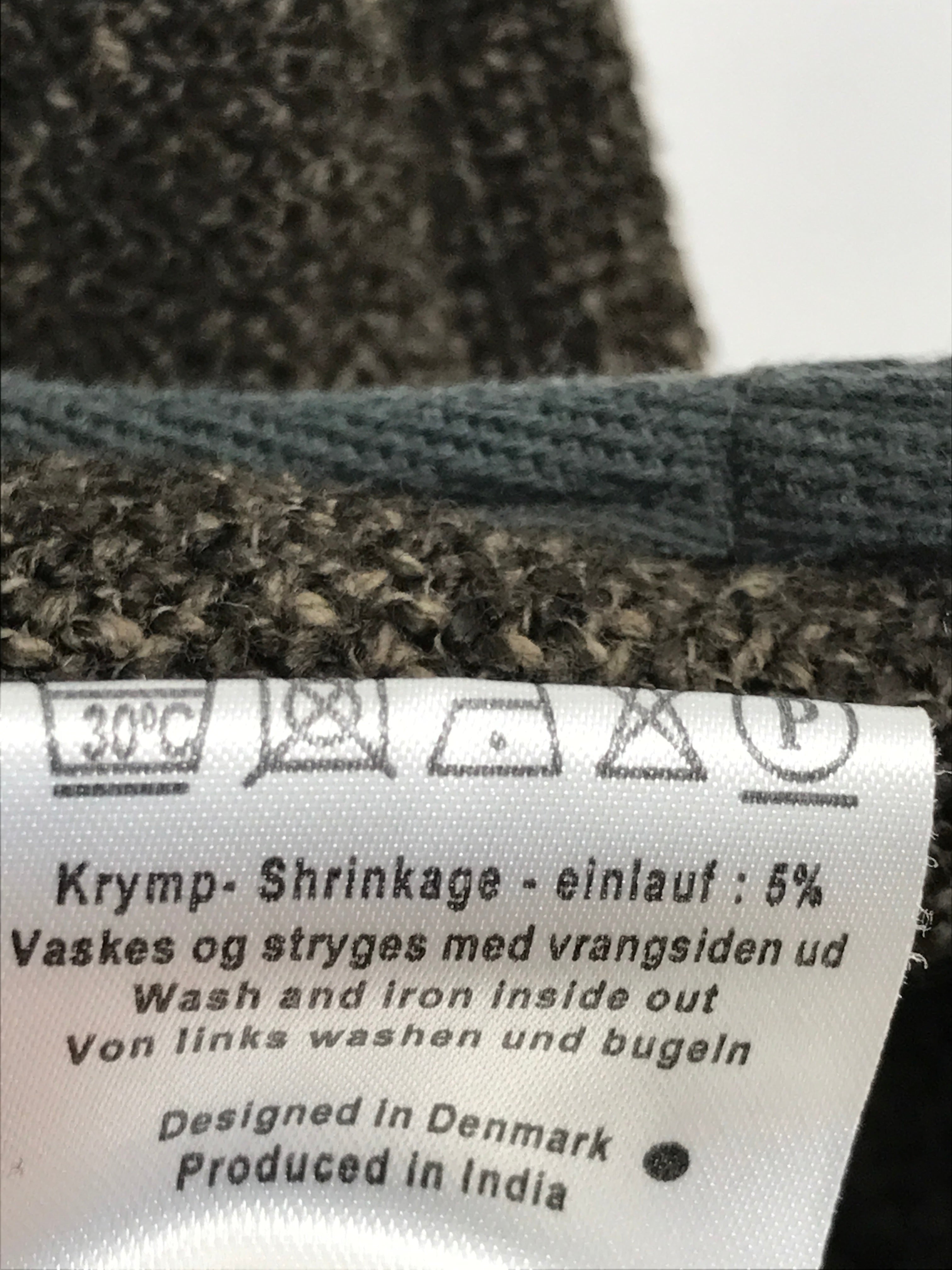 Kello Sweater