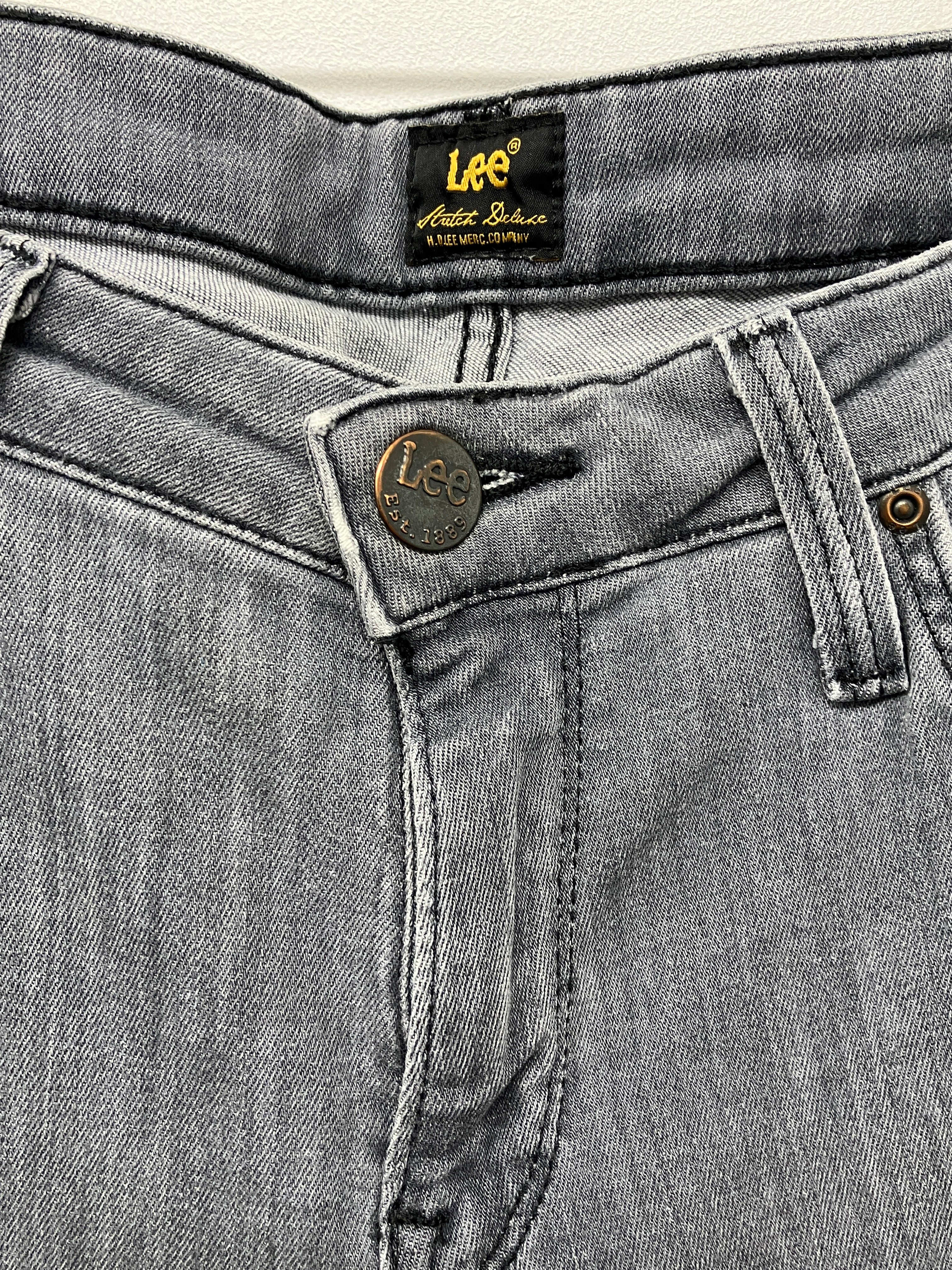 Lee Jeans