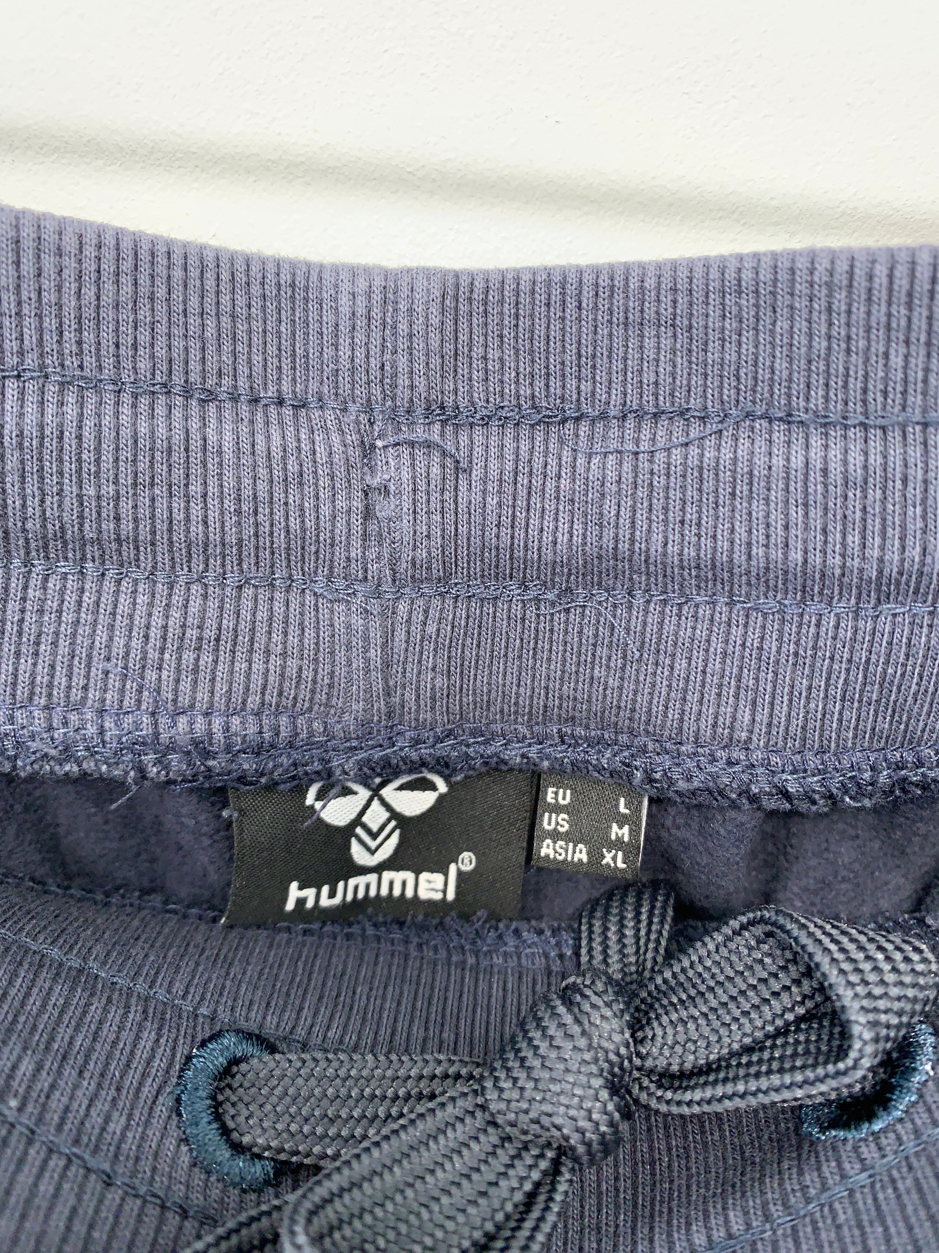 Hummel Bukser
