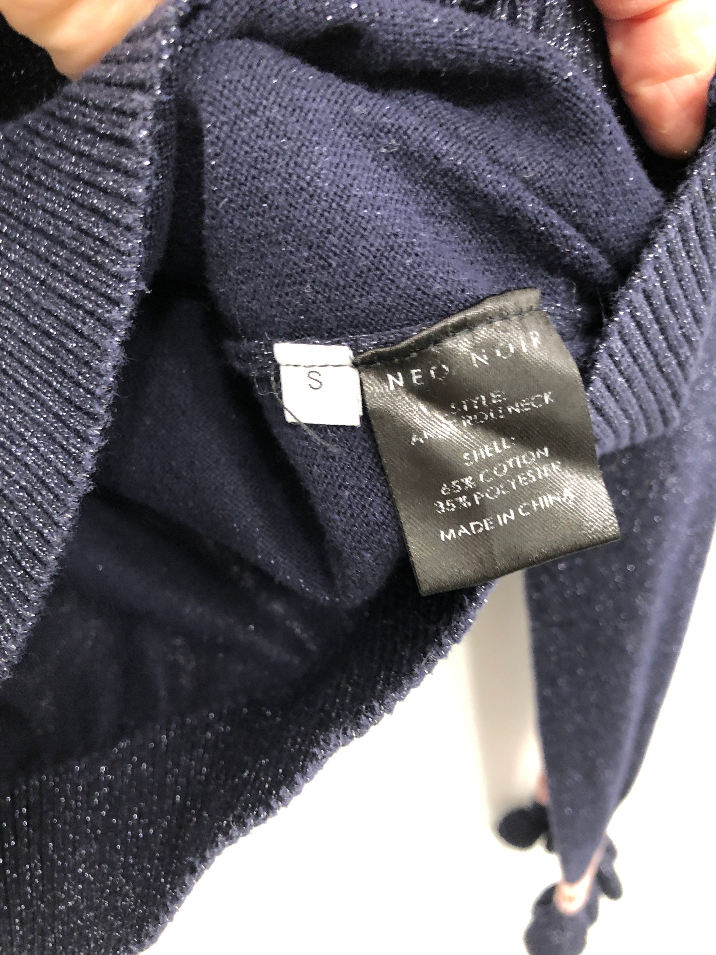 Neo Noir Bluse