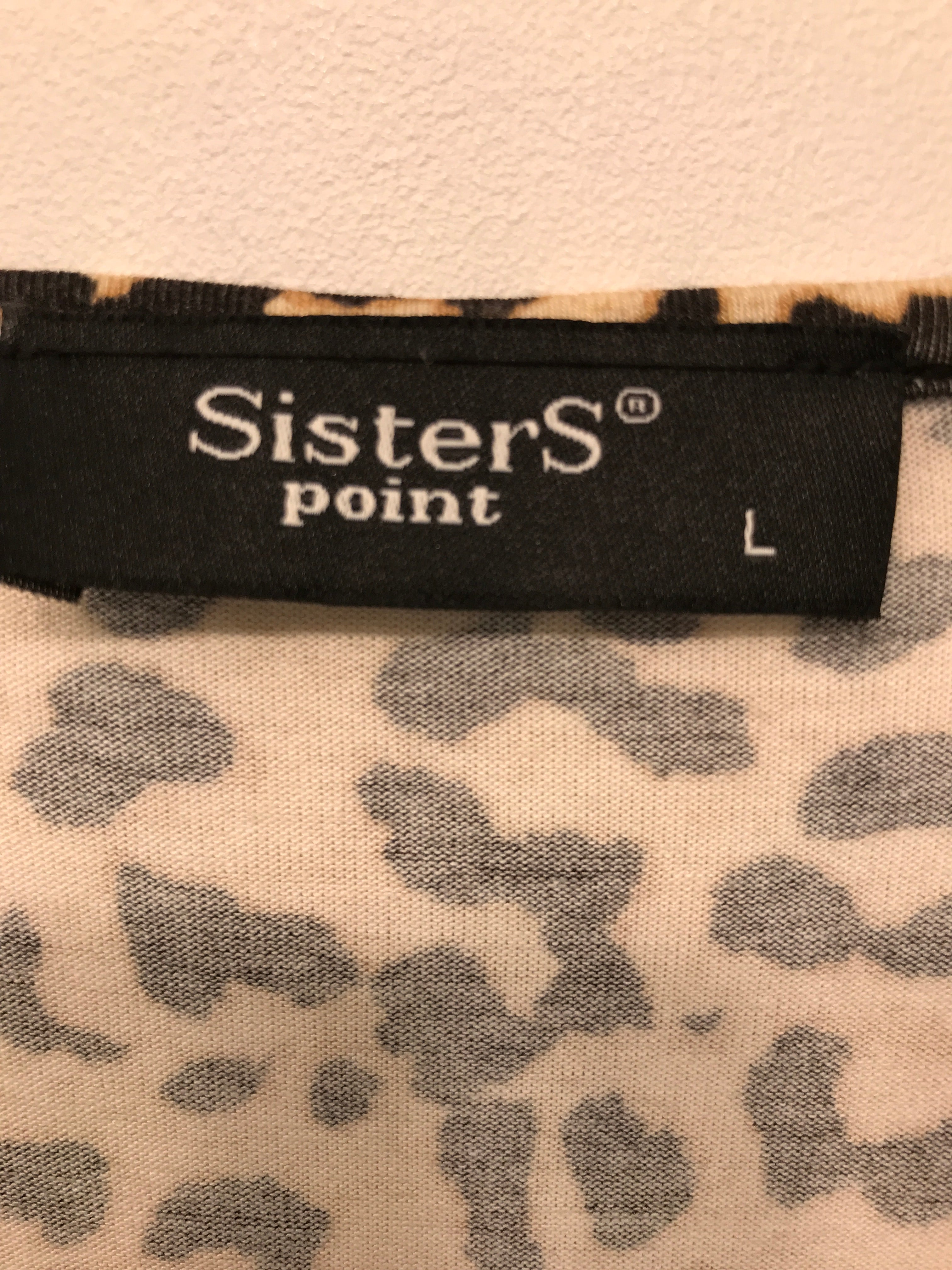 Sisters Point Bluse