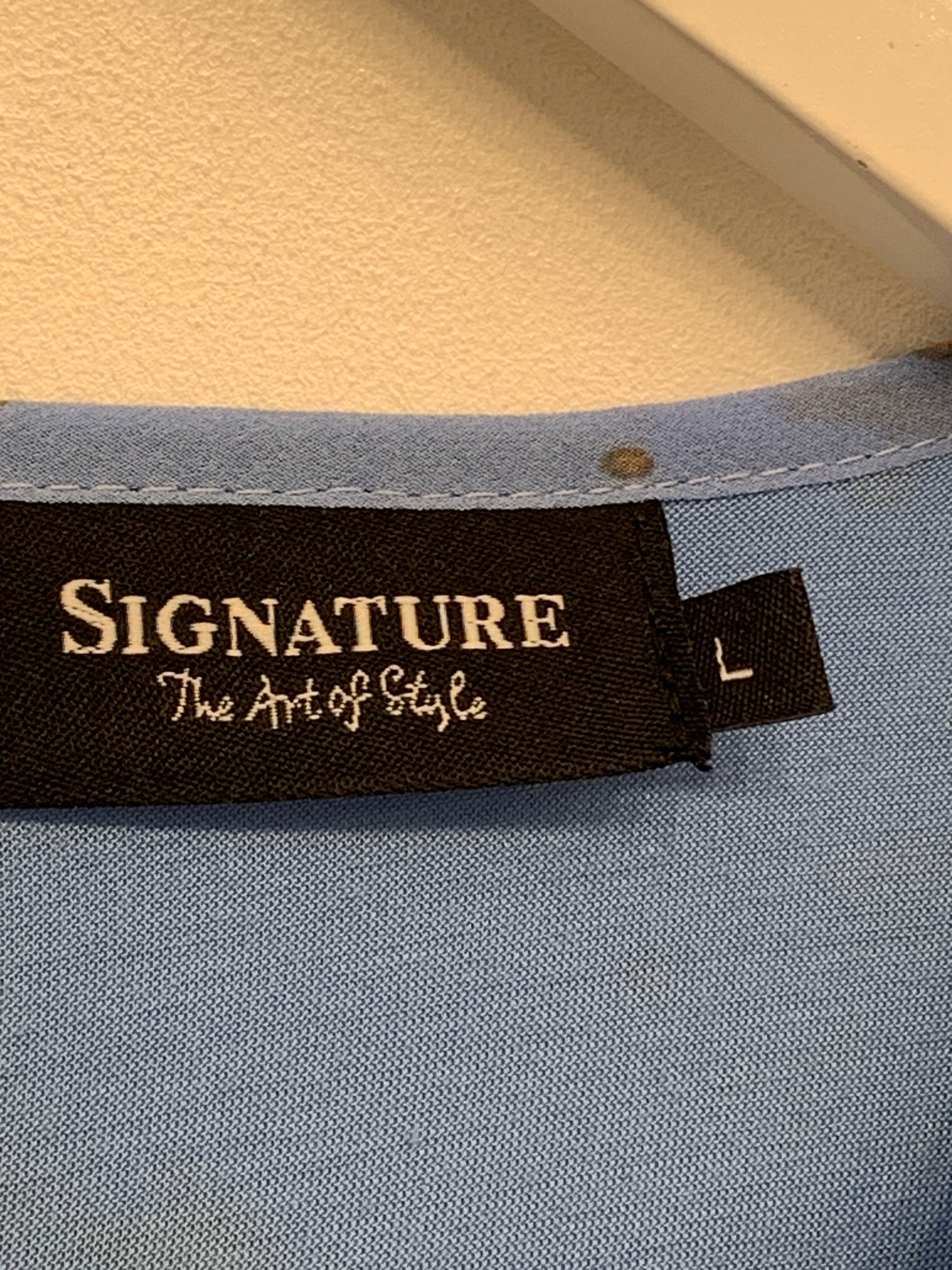 Signature Bluse