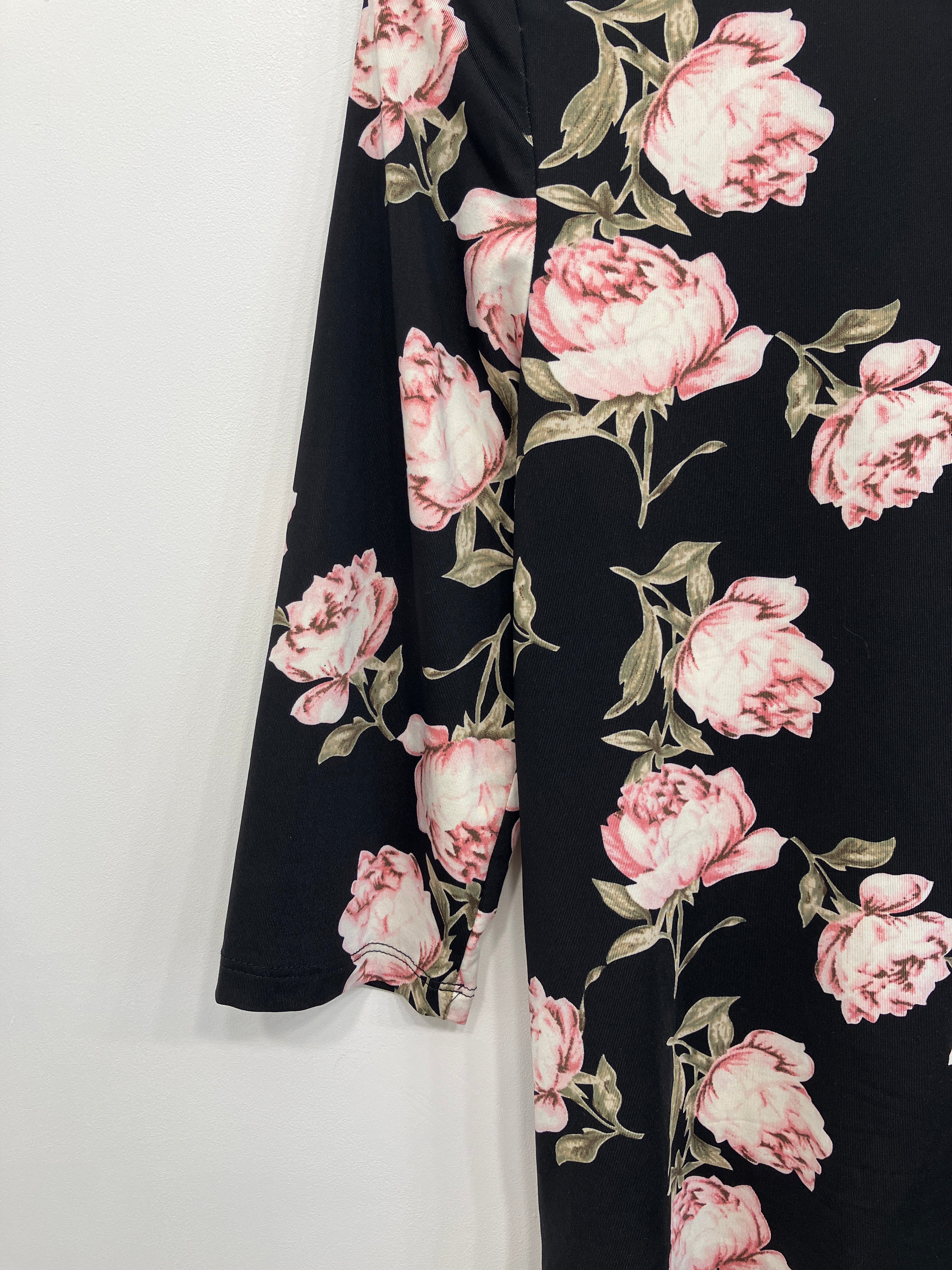 Happy Holly Bluse