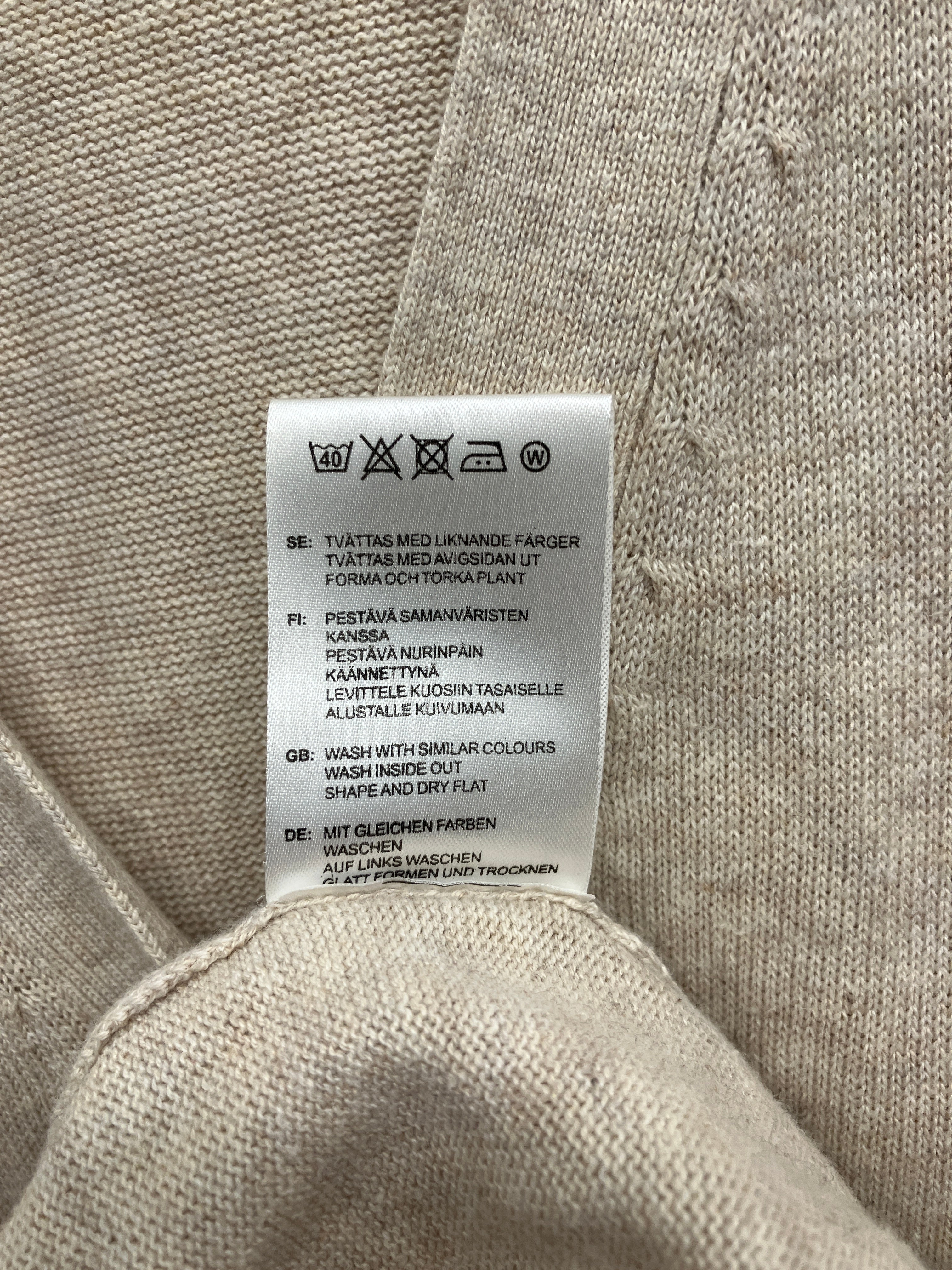 Gina Tricot Cardigan