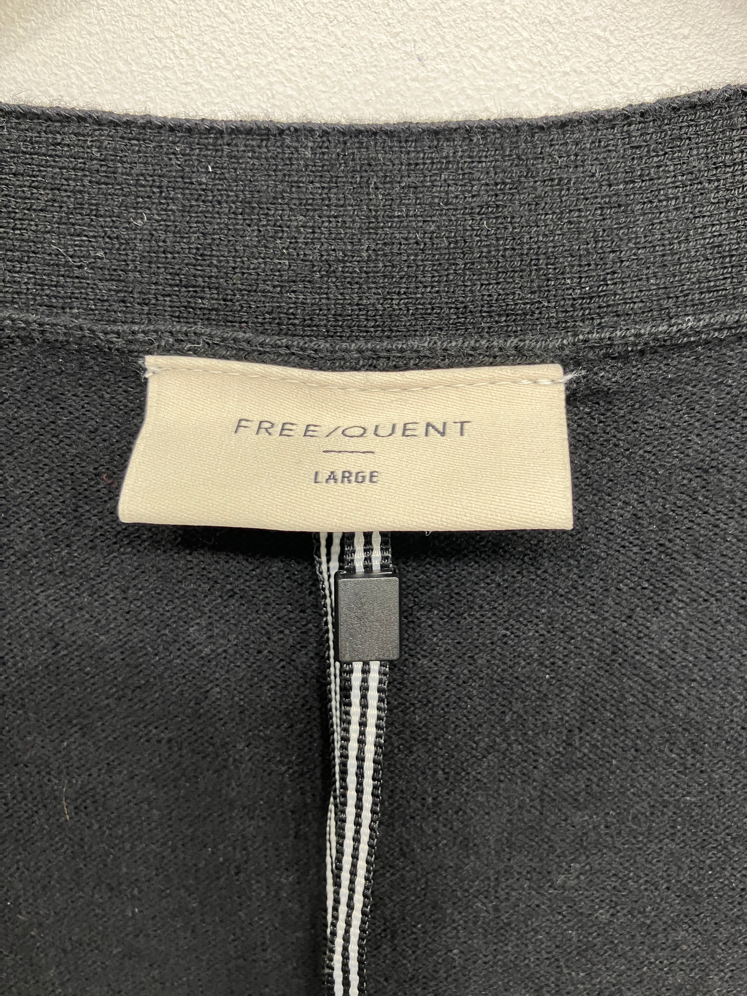 FreeQuent Cardigan