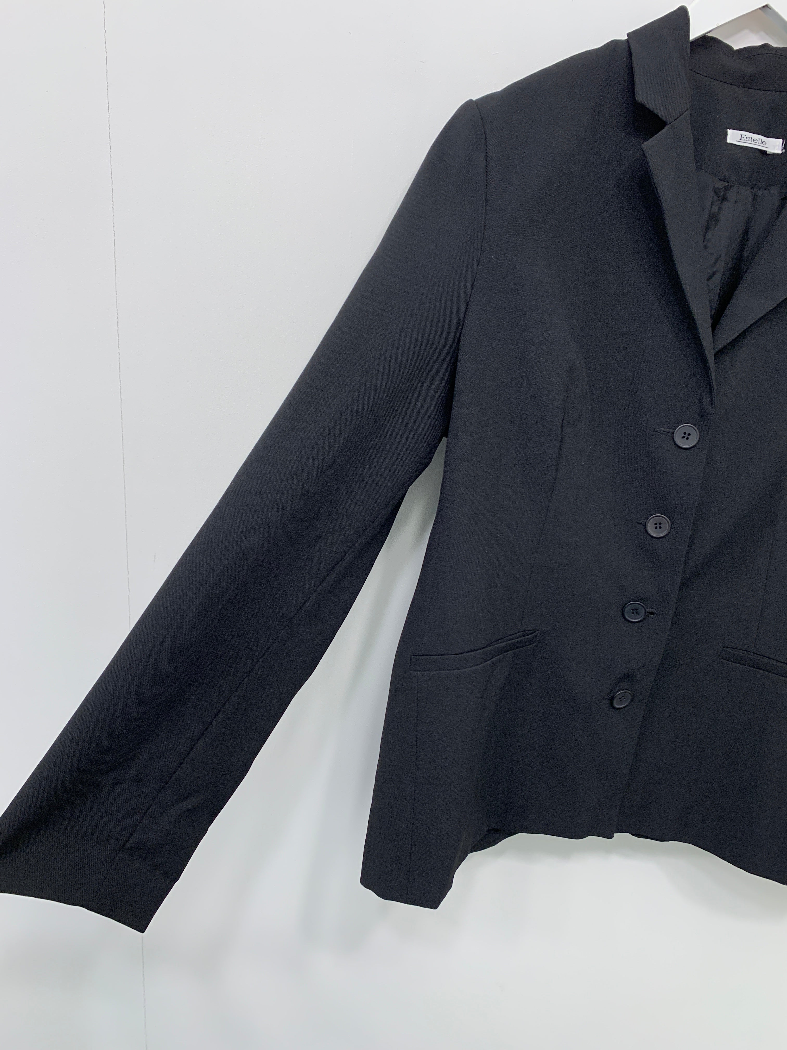 Estelle Blazer