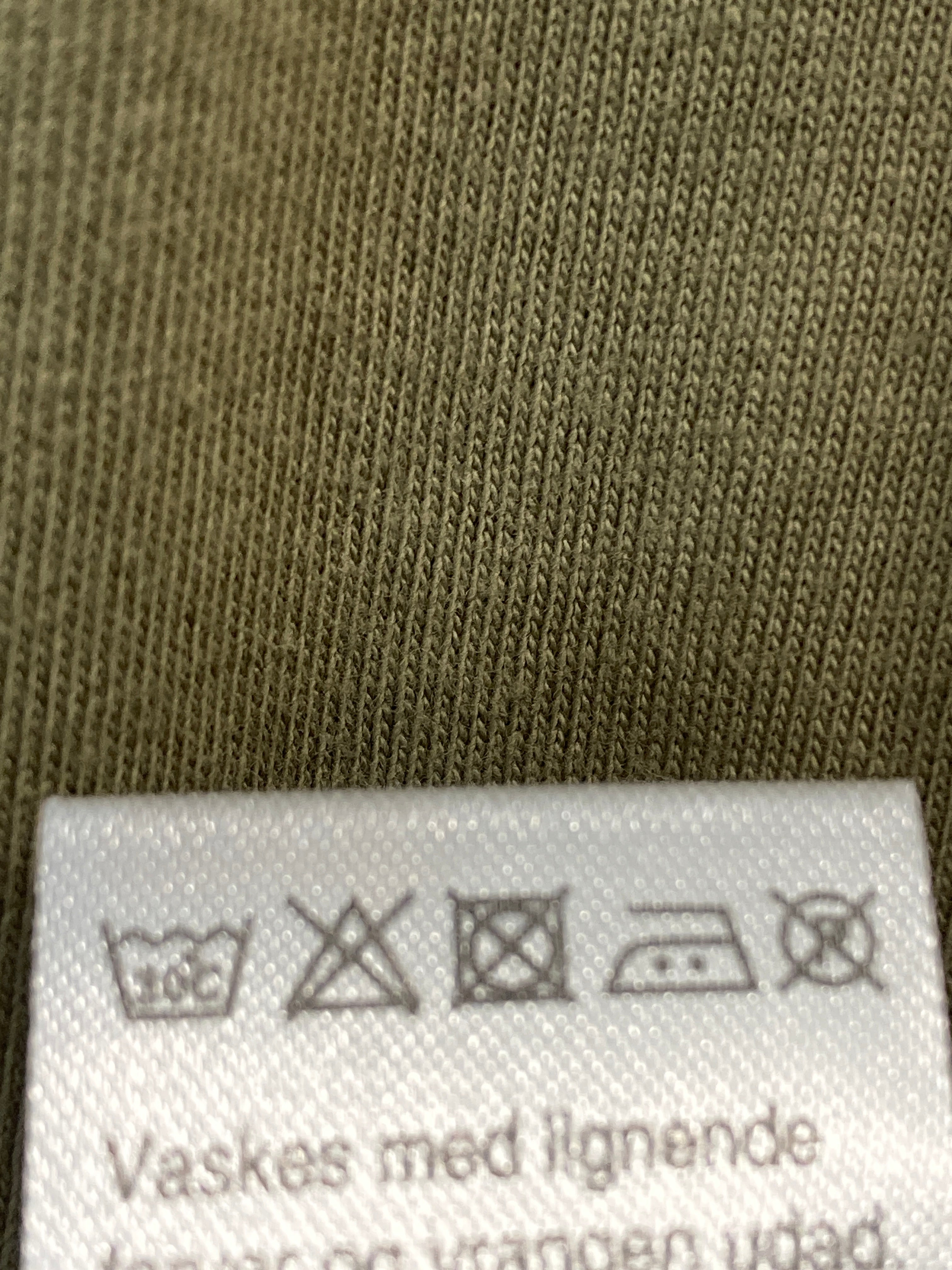 Units T-shirt