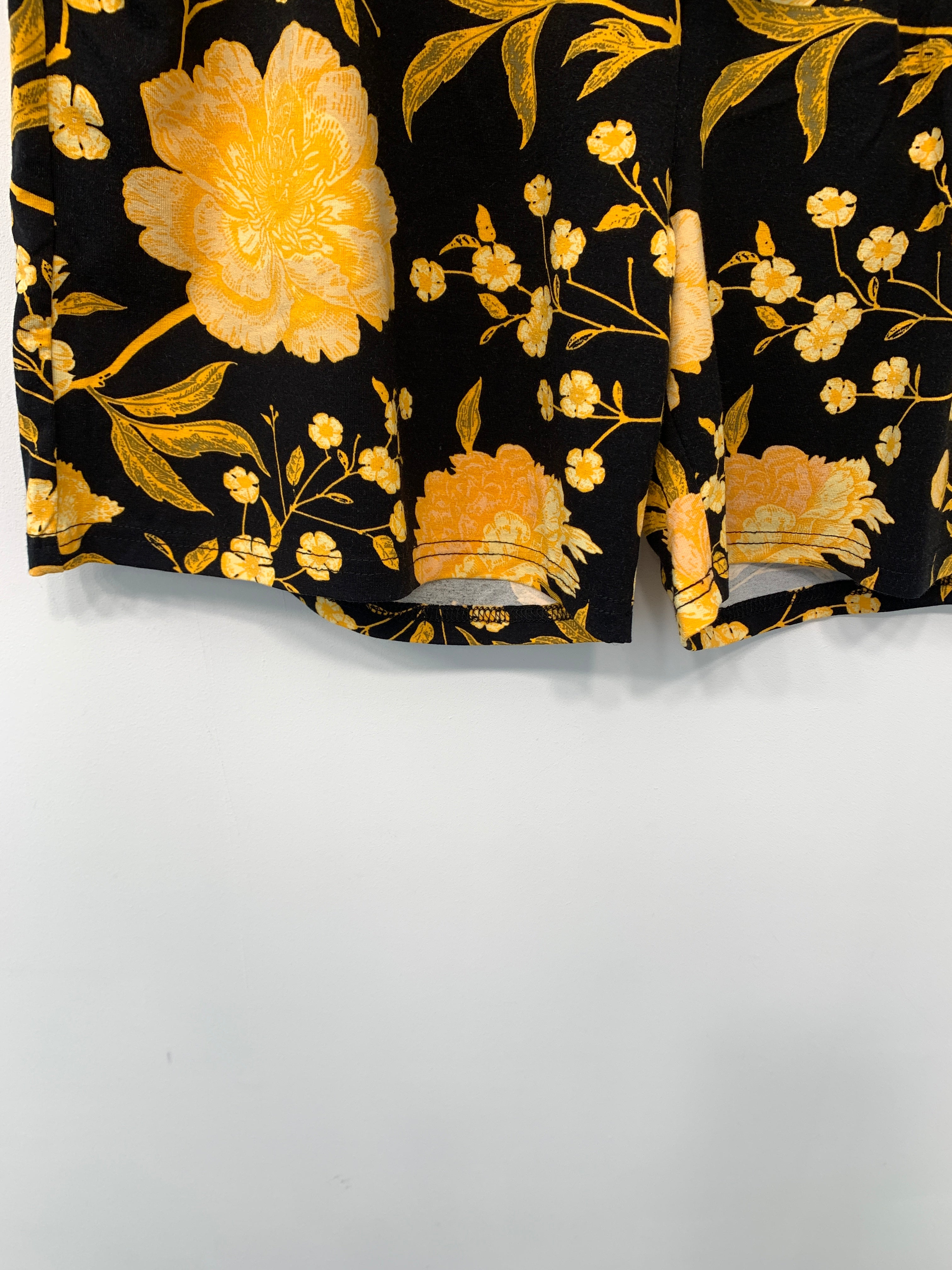 ZeZe Shorts