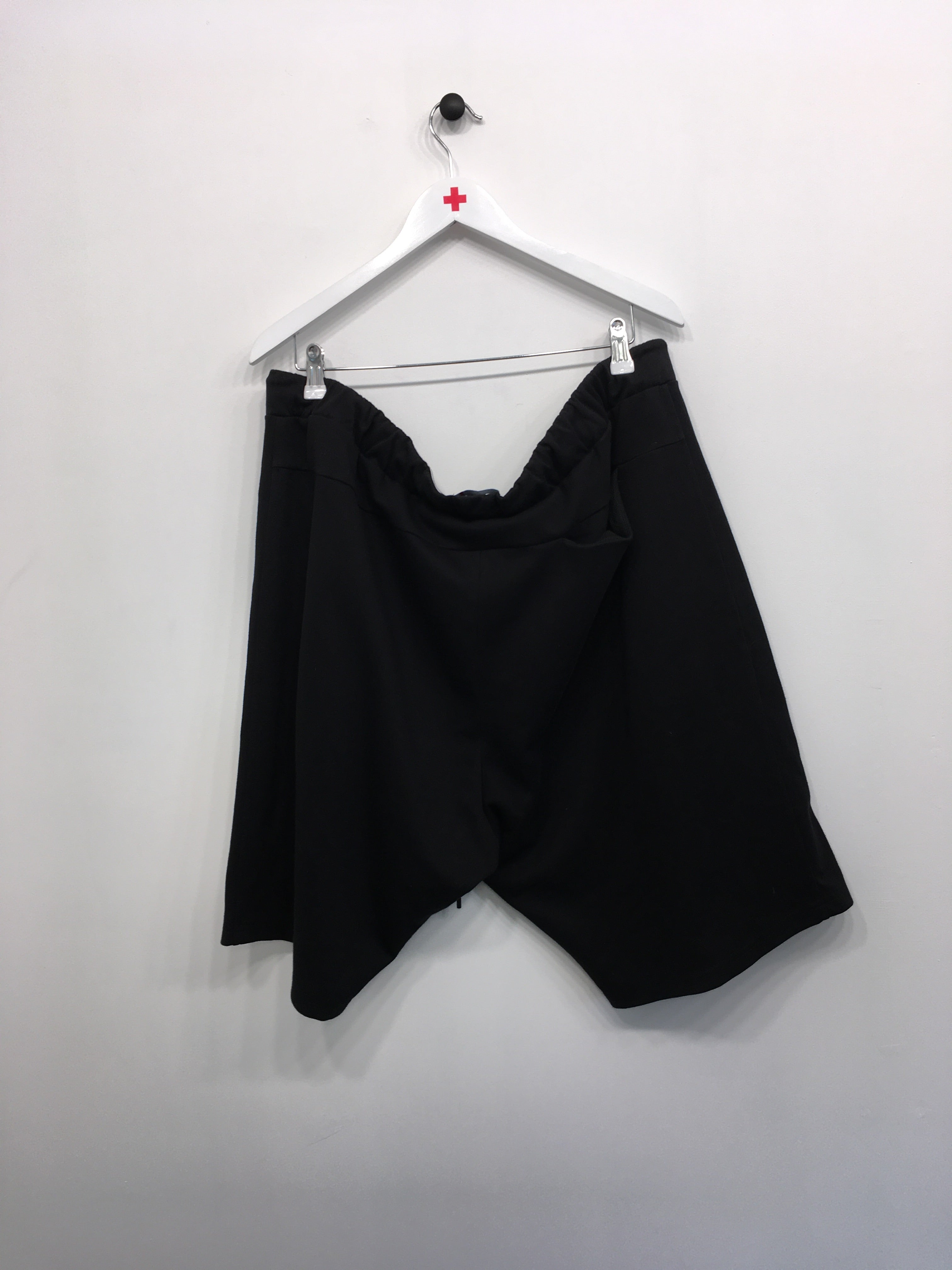 North 564 Shorts