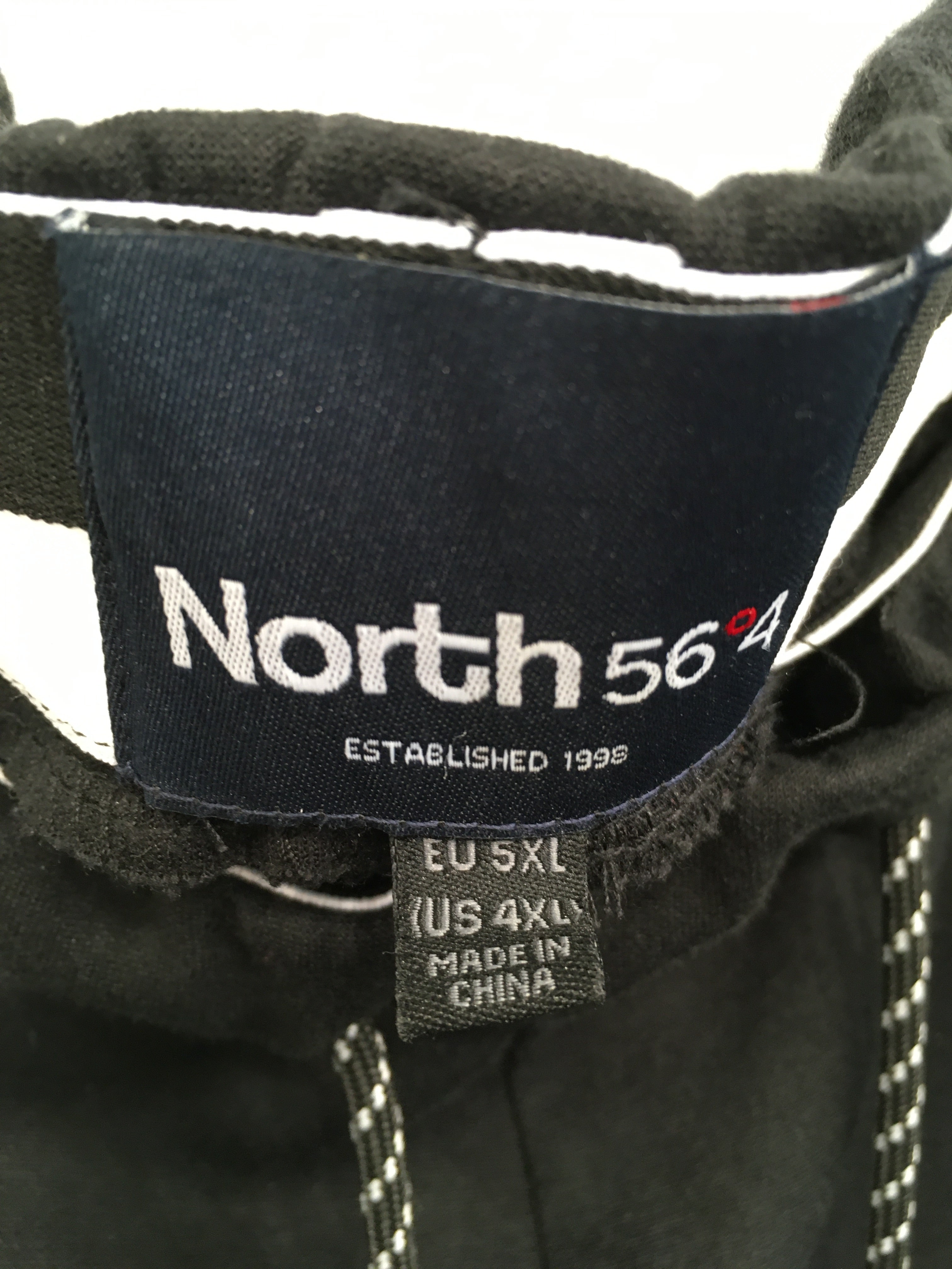 North 564 Shorts