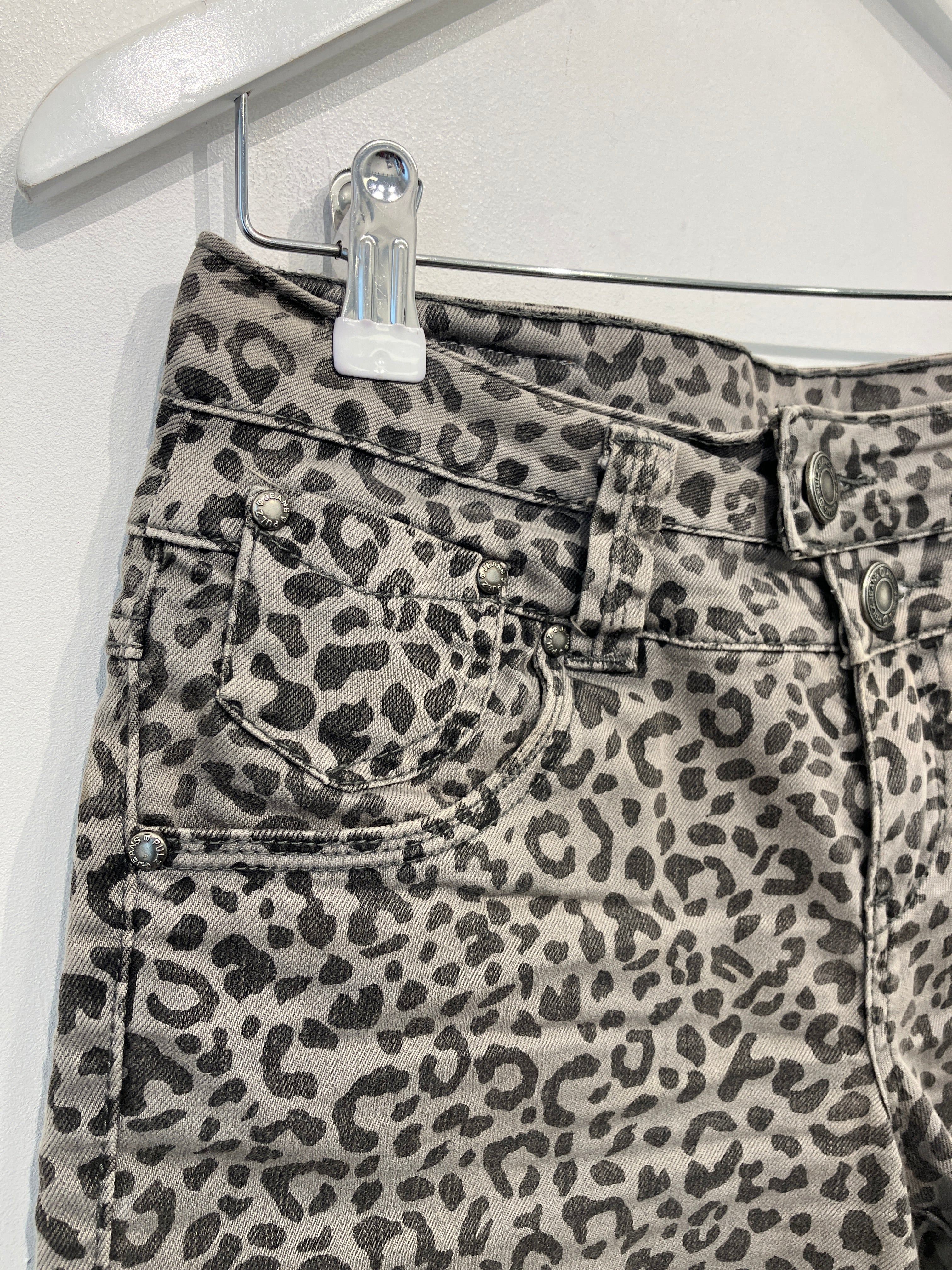 Pulz Shorts