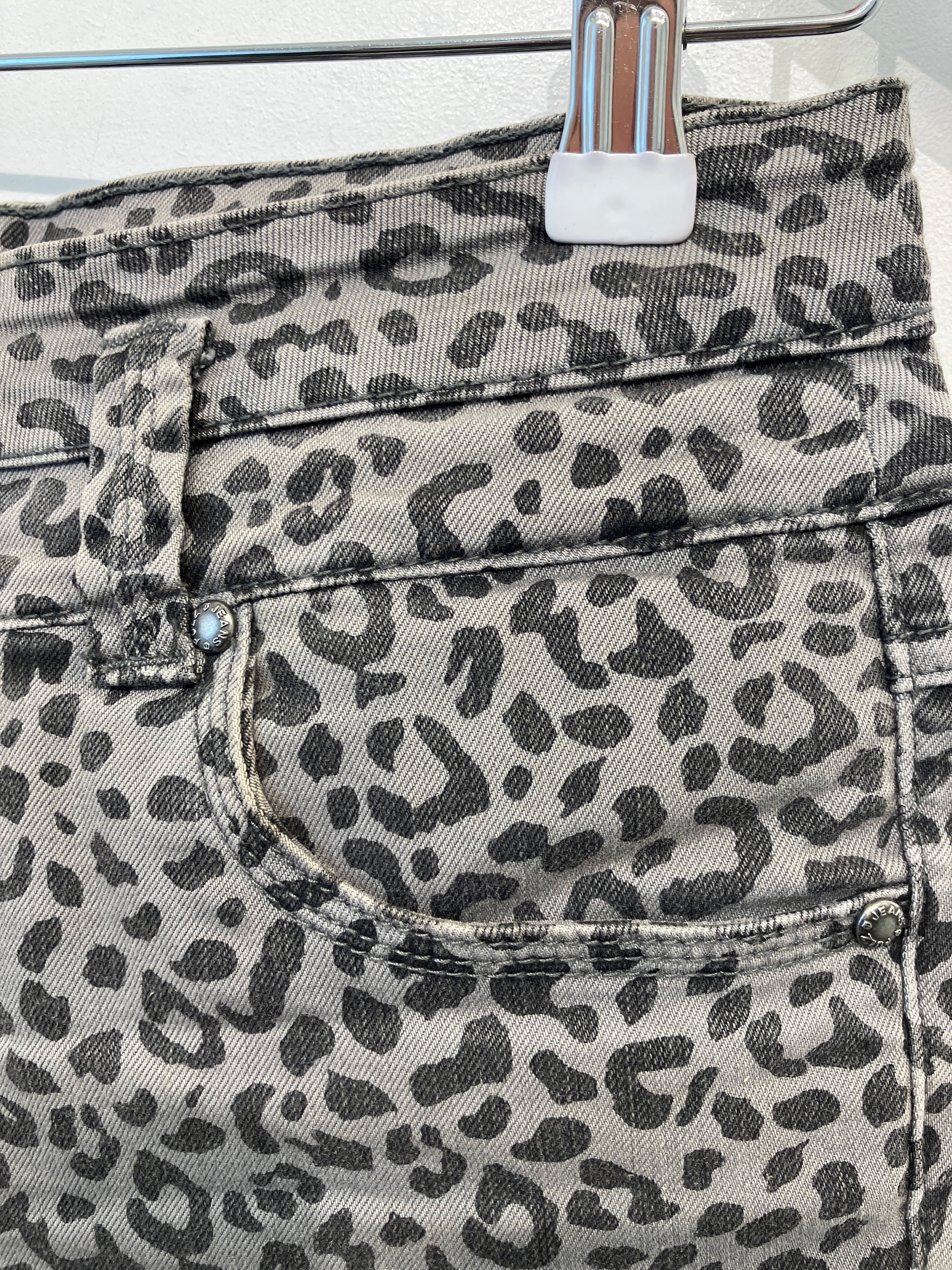 Pulz Shorts