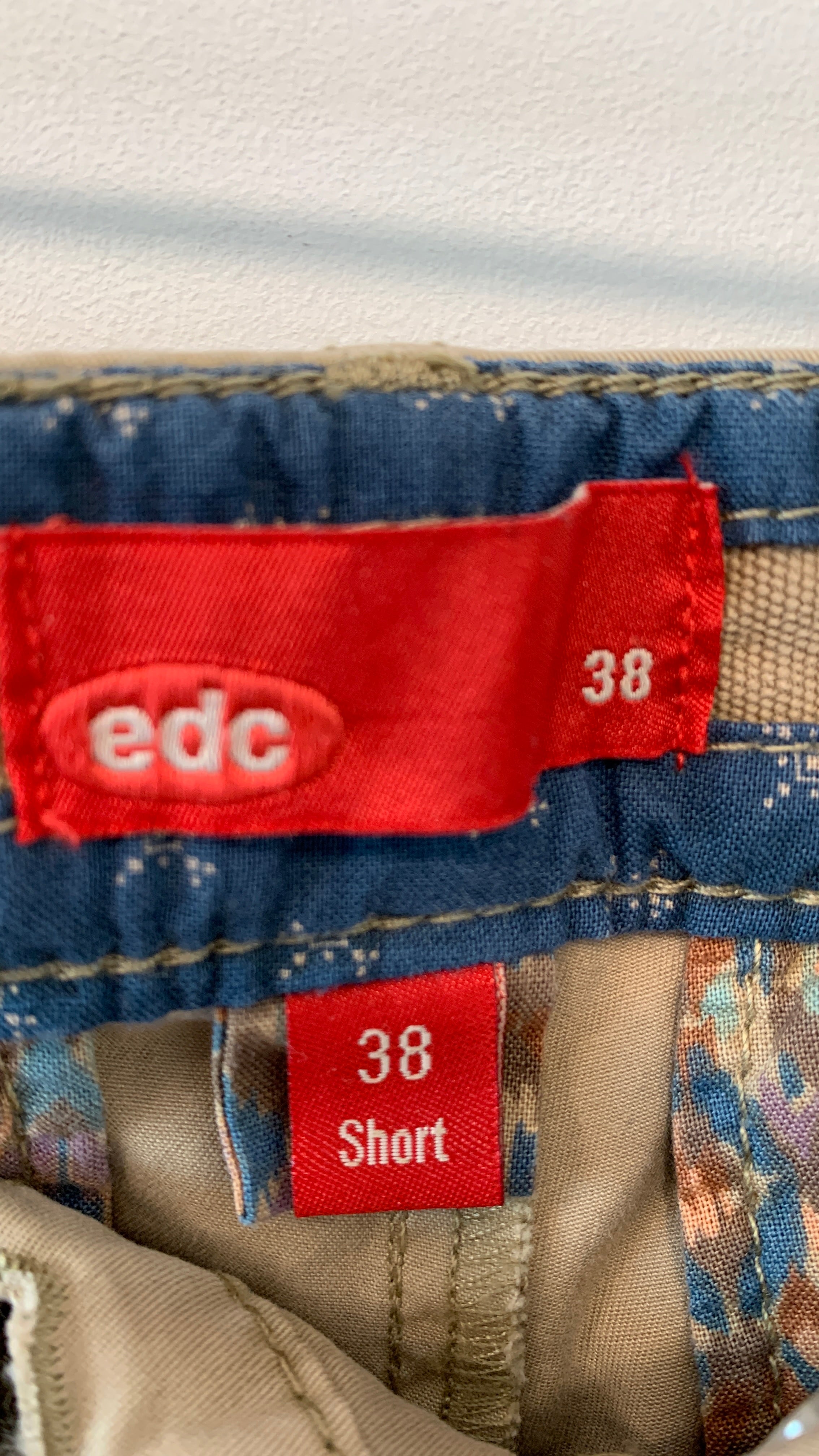 Edc Bukser