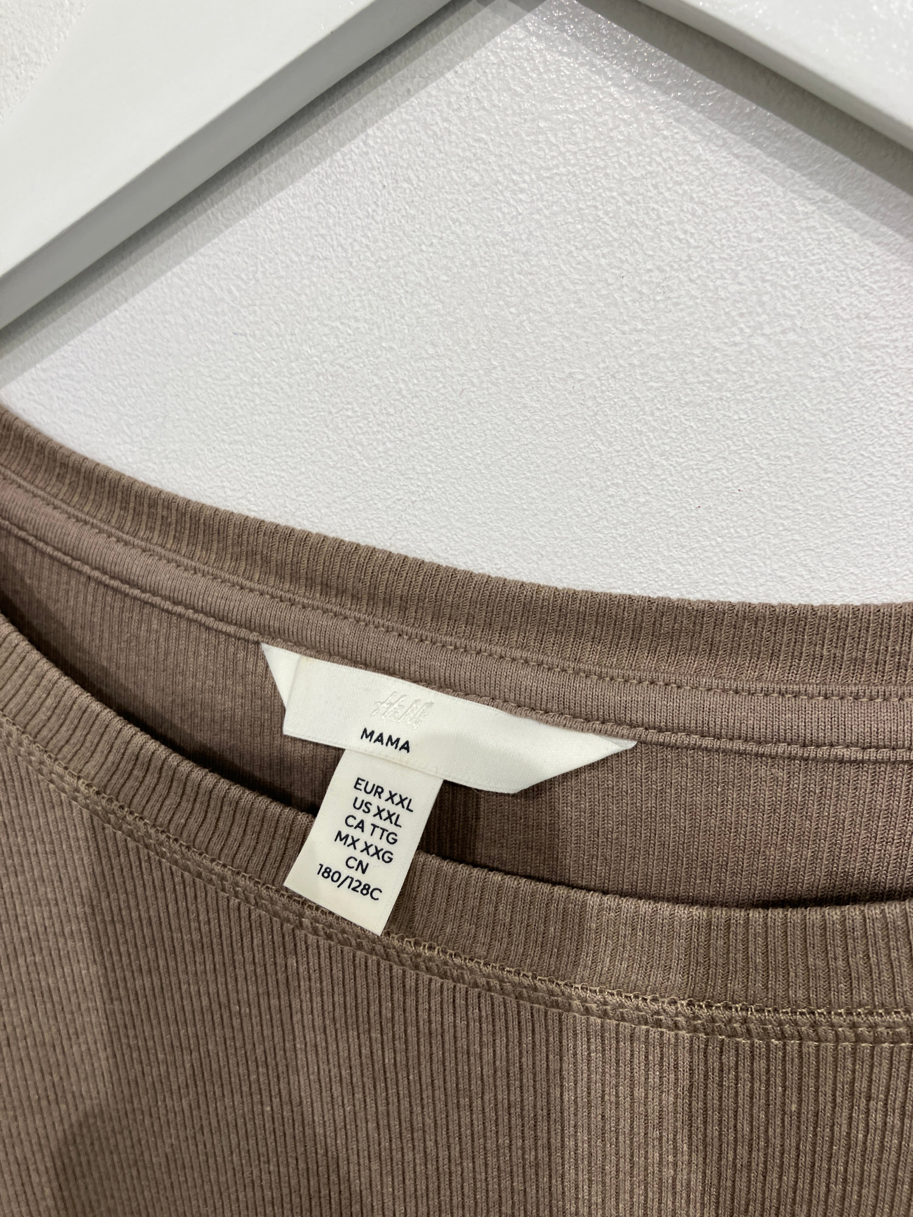 H&M MAMA Bluse