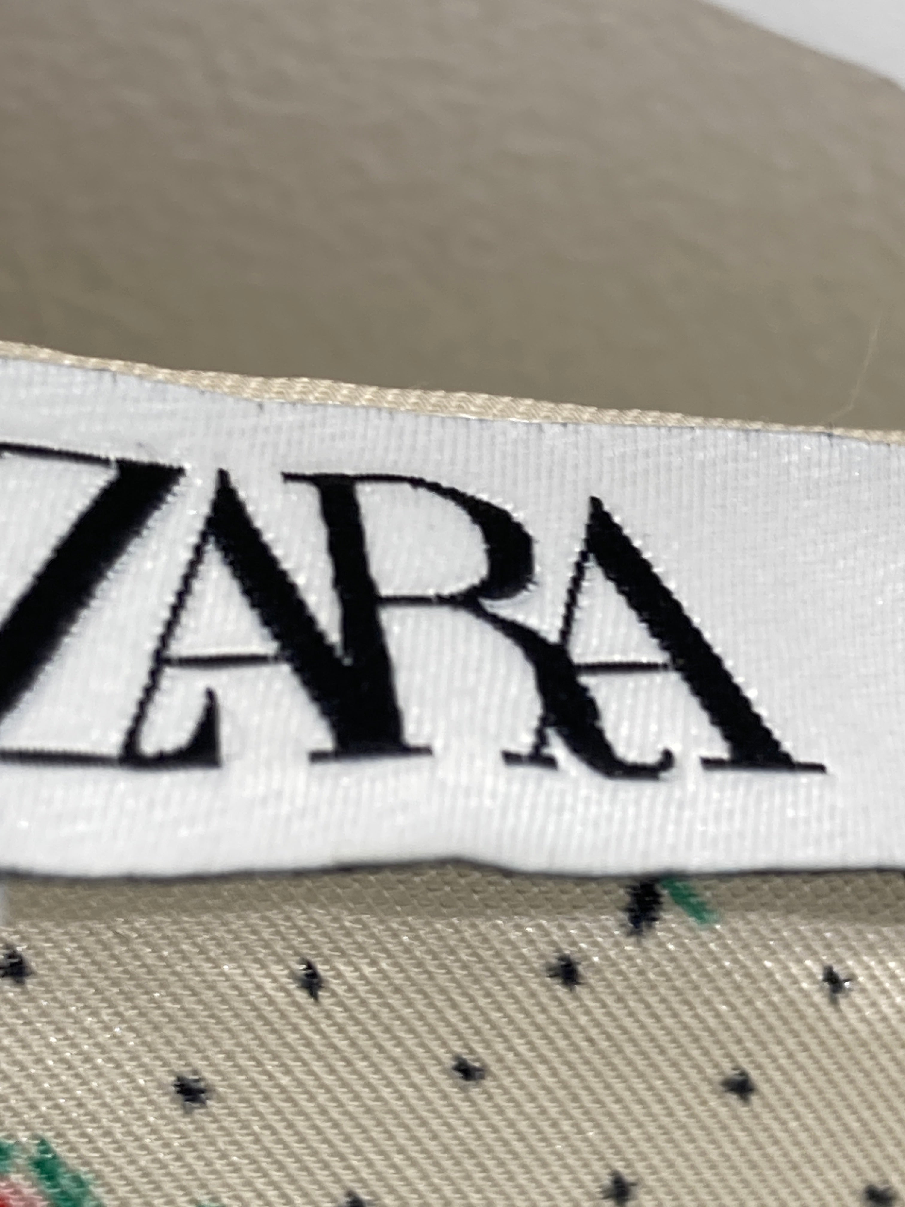 Zara Bluse