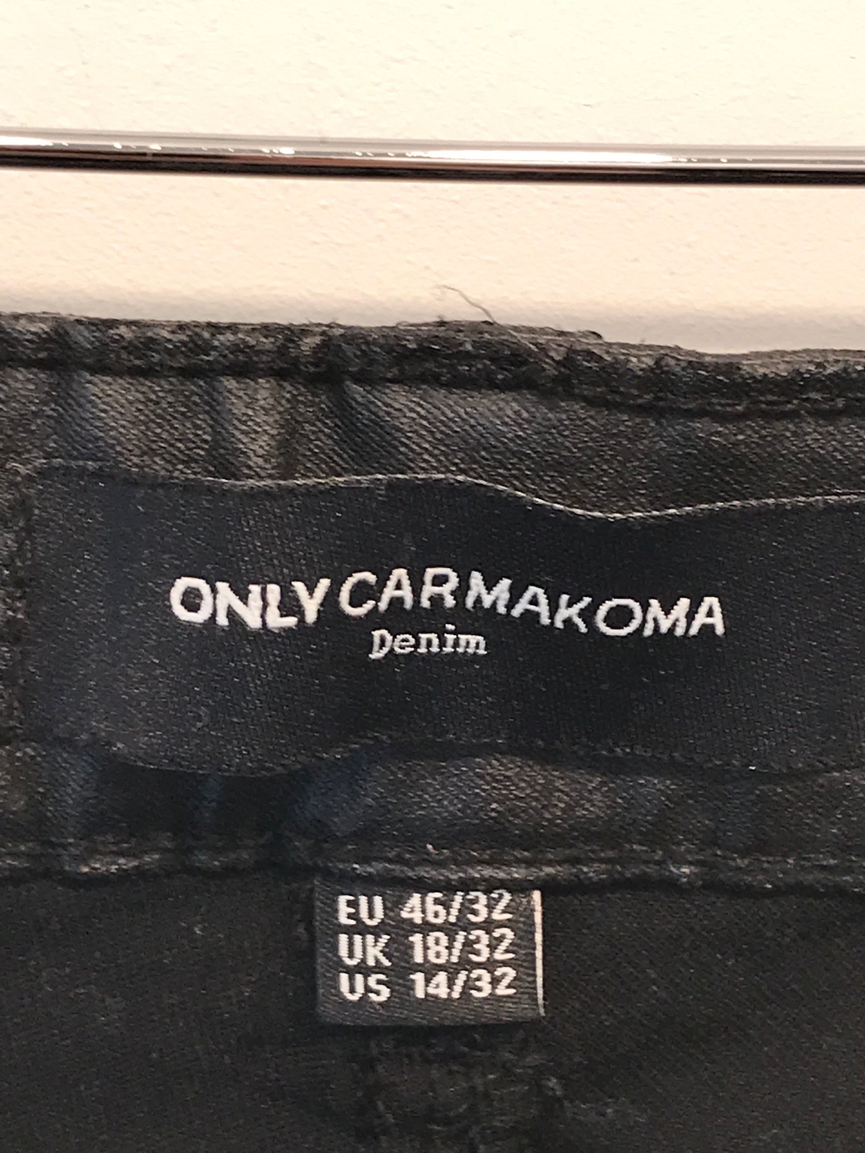 Only Carmakoma Bukser