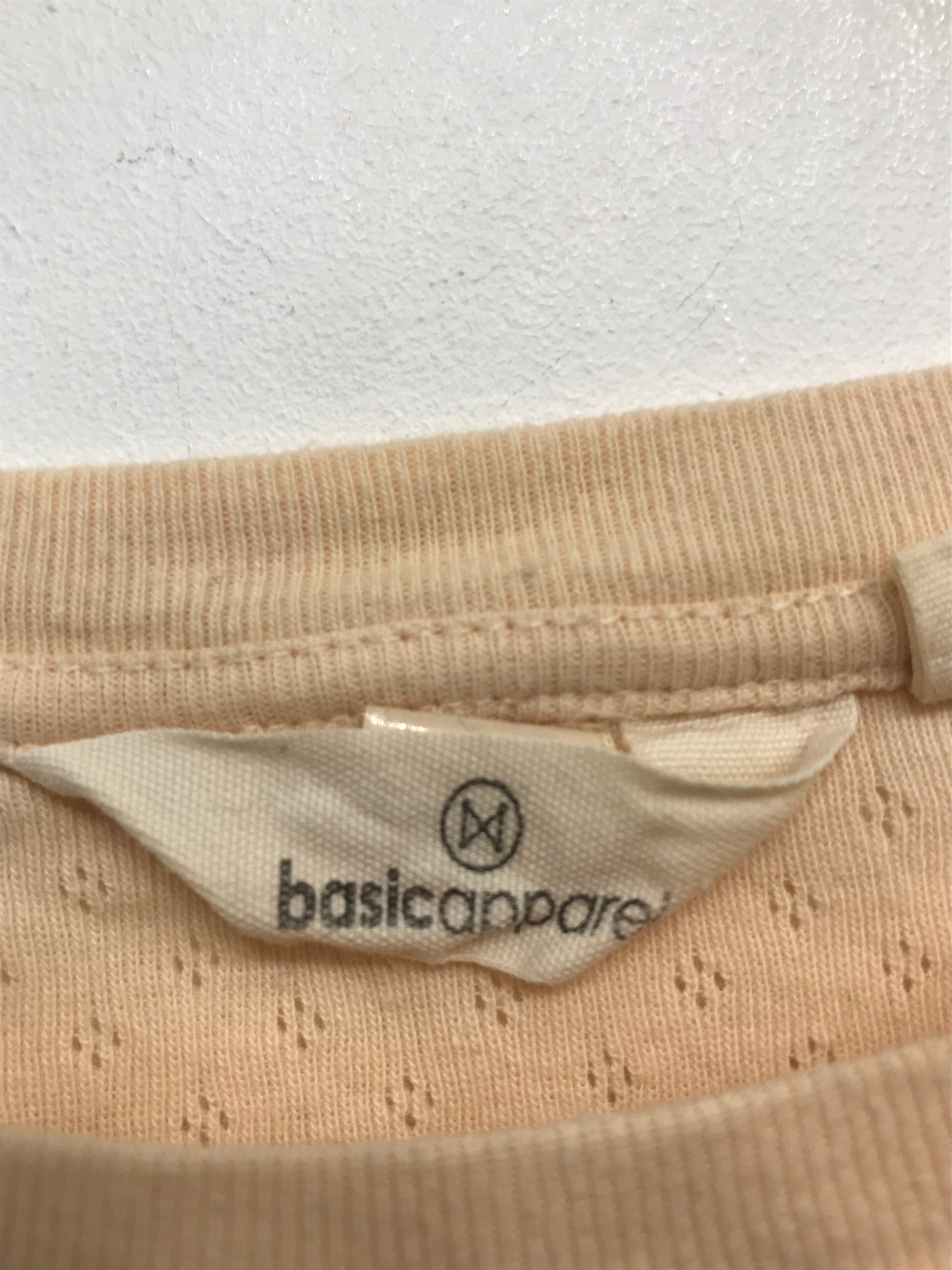 Basic Apparel Bluse