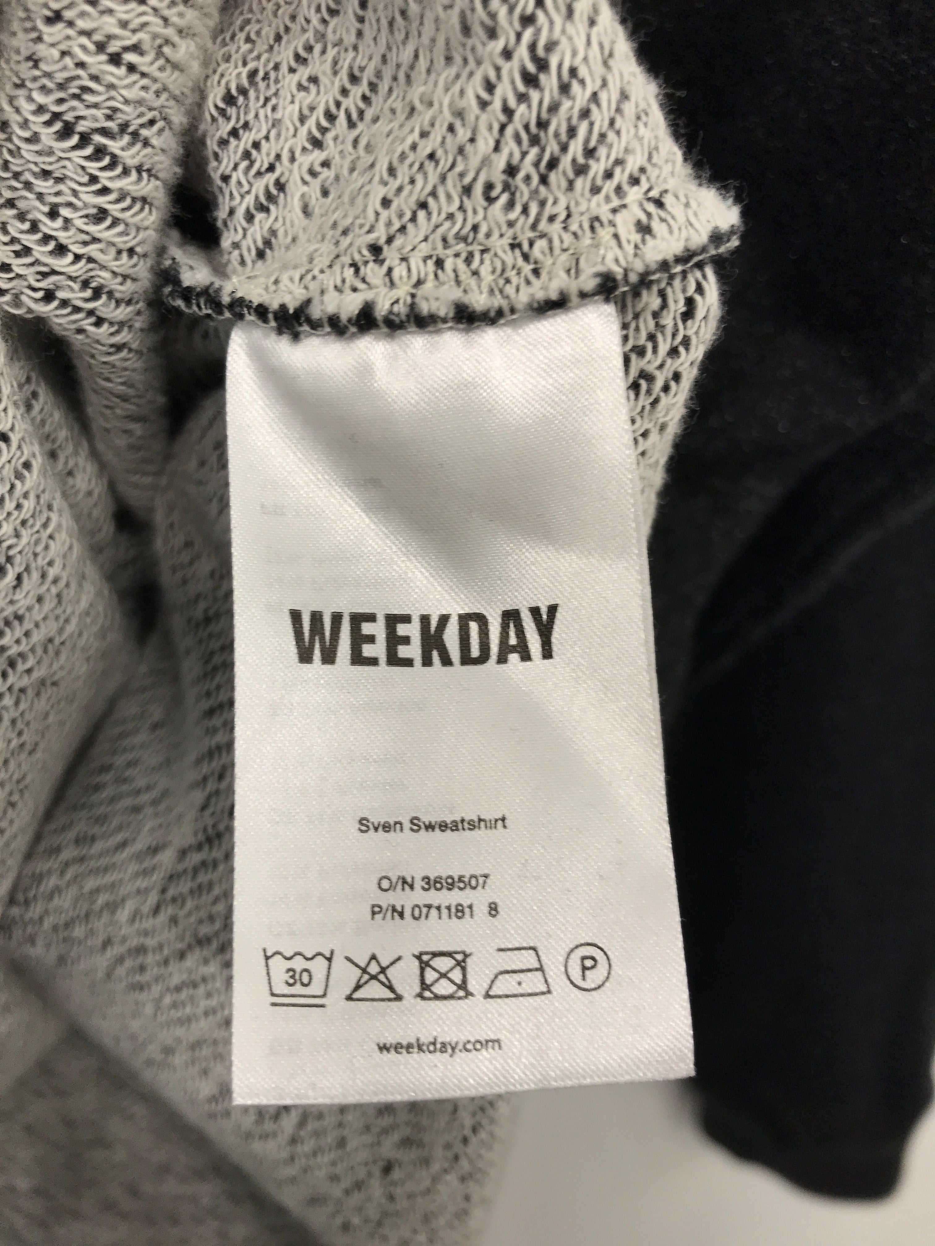 Weekday Sweatshirt