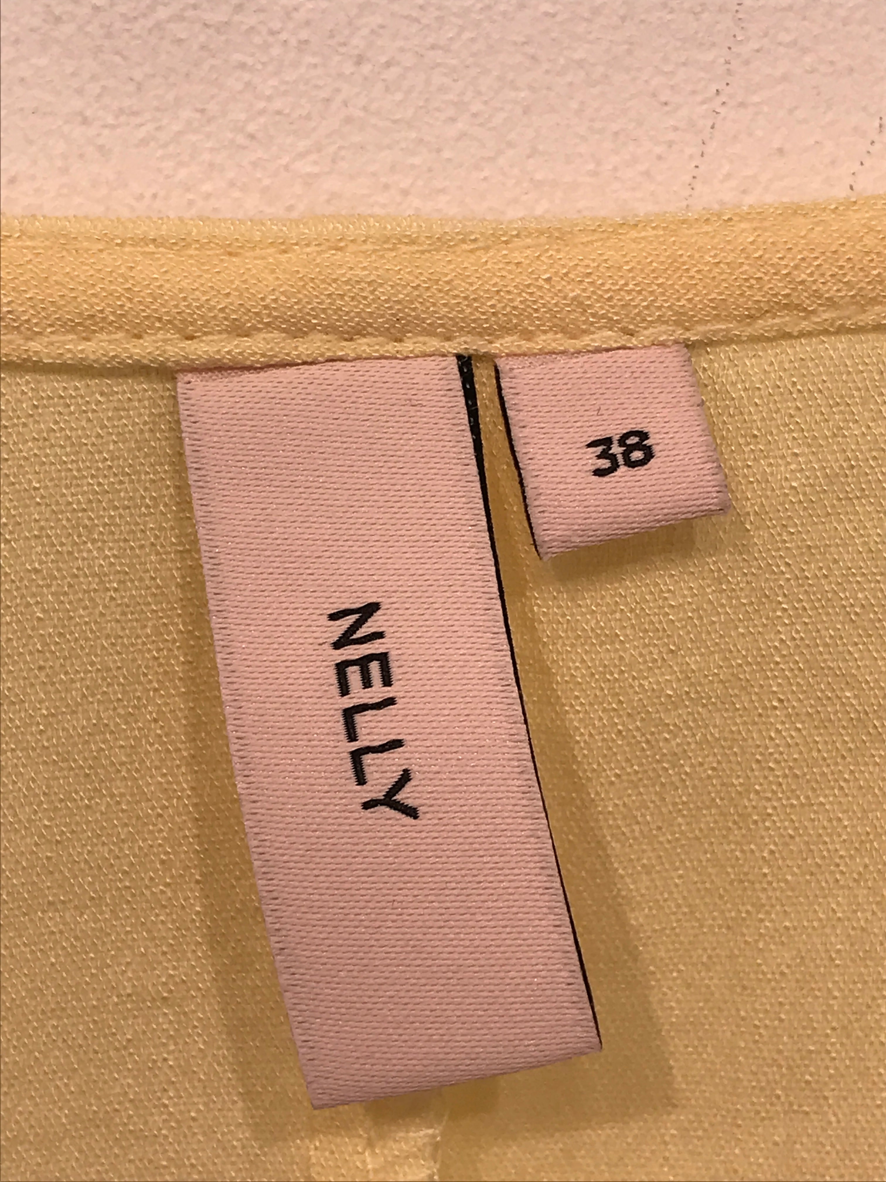 Nelly Bluse