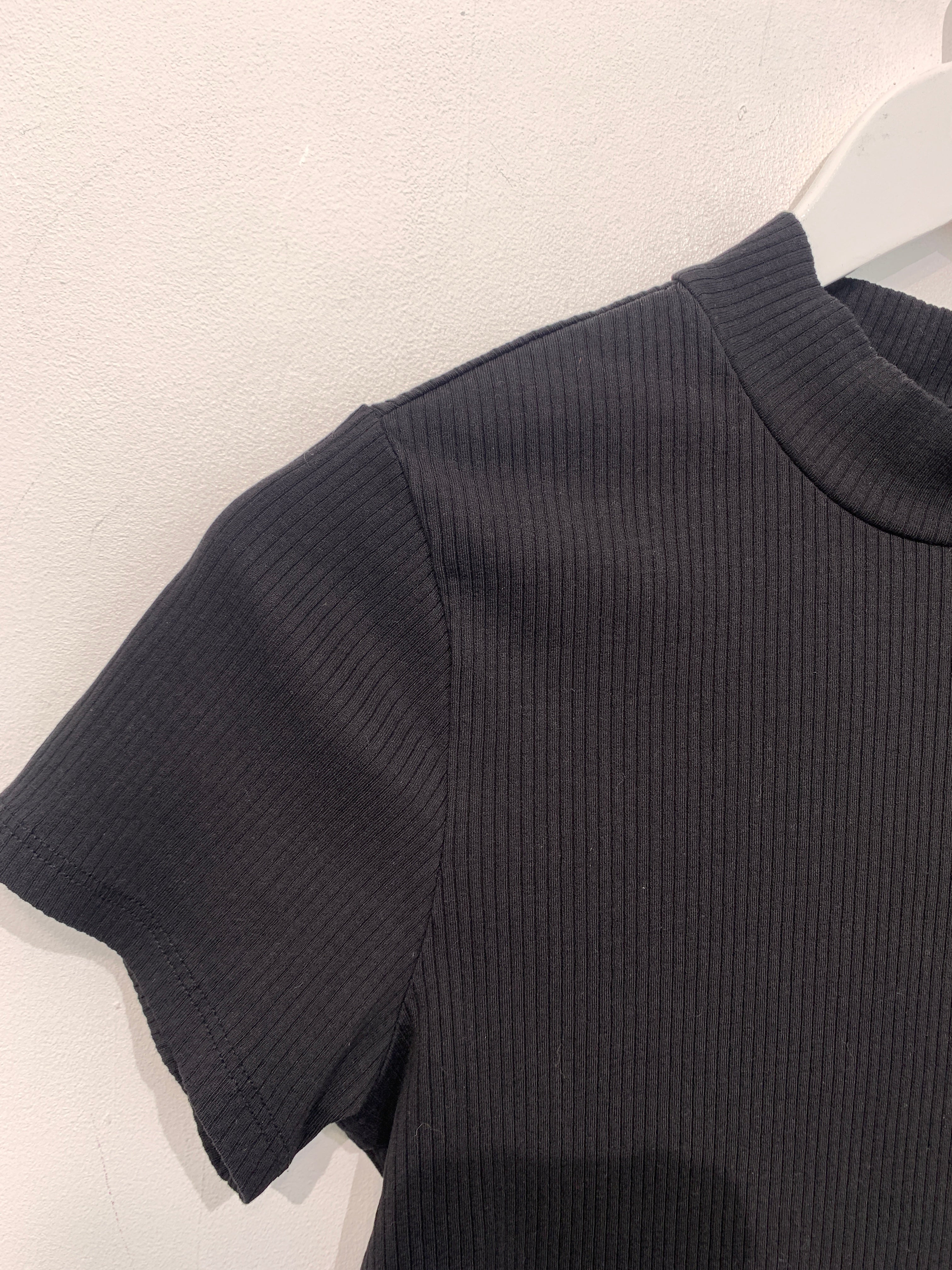 Monki Top
