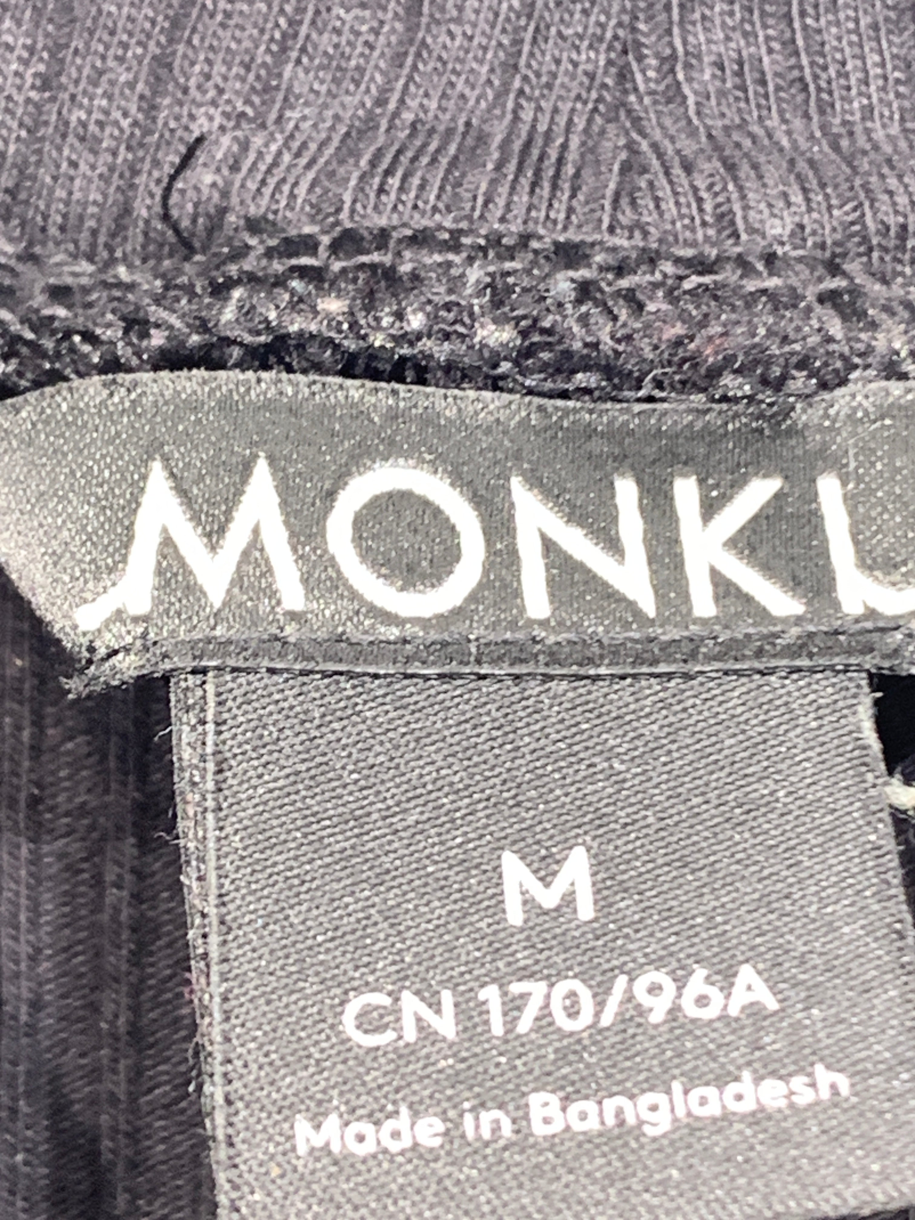 Monki Top