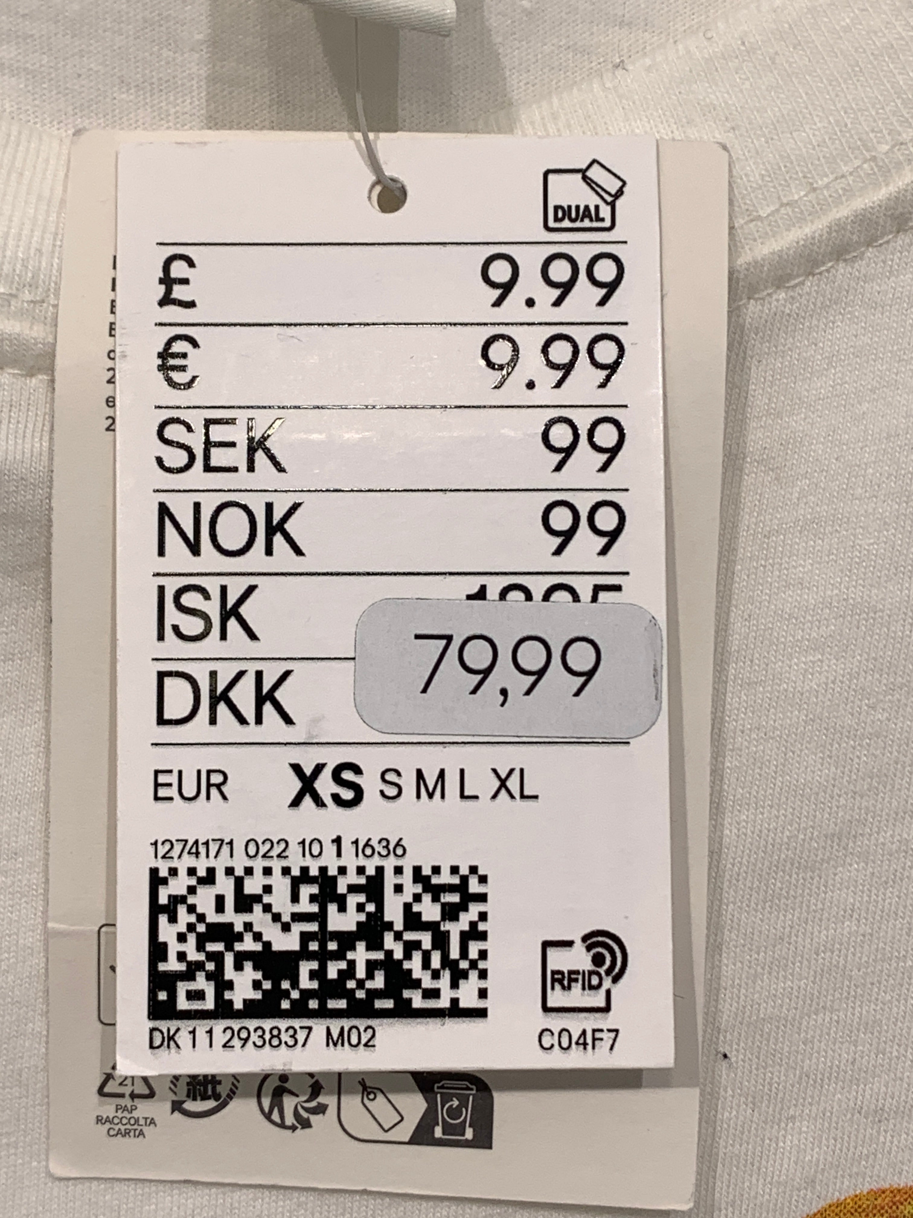 H&M T-shirt